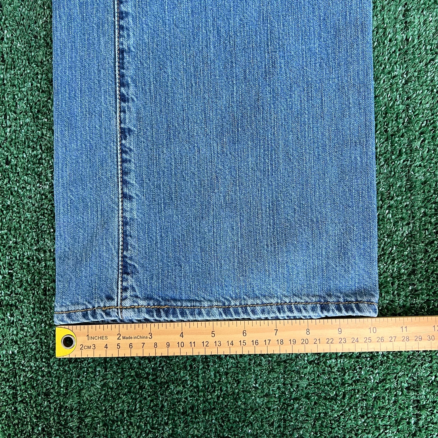 Y2K GAP Baggy Wide-Leg Medium Wash Blue Jeans - 36x33.25" 20" Openings