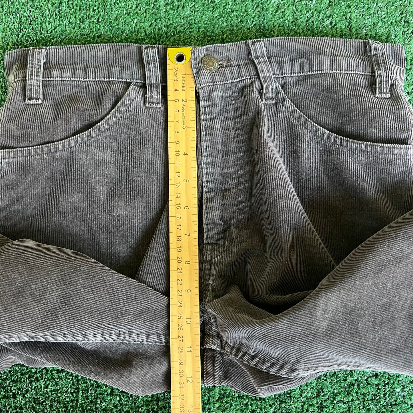 80s Levi's 519 Corduroy Brown Talon Zipper Straight Leg Pants 31x31" USA