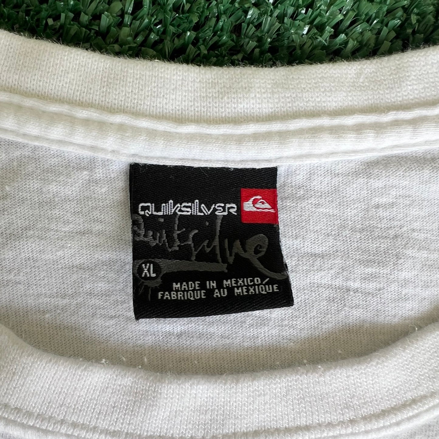 Y2K Quicksilver Surf Skate Green Camouflage White T-Shirt - XL