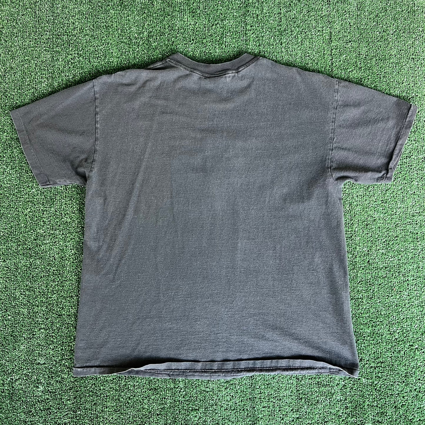90s Universal Studios Embroidered Spellout Camera Faded Black T-Shirt - XL