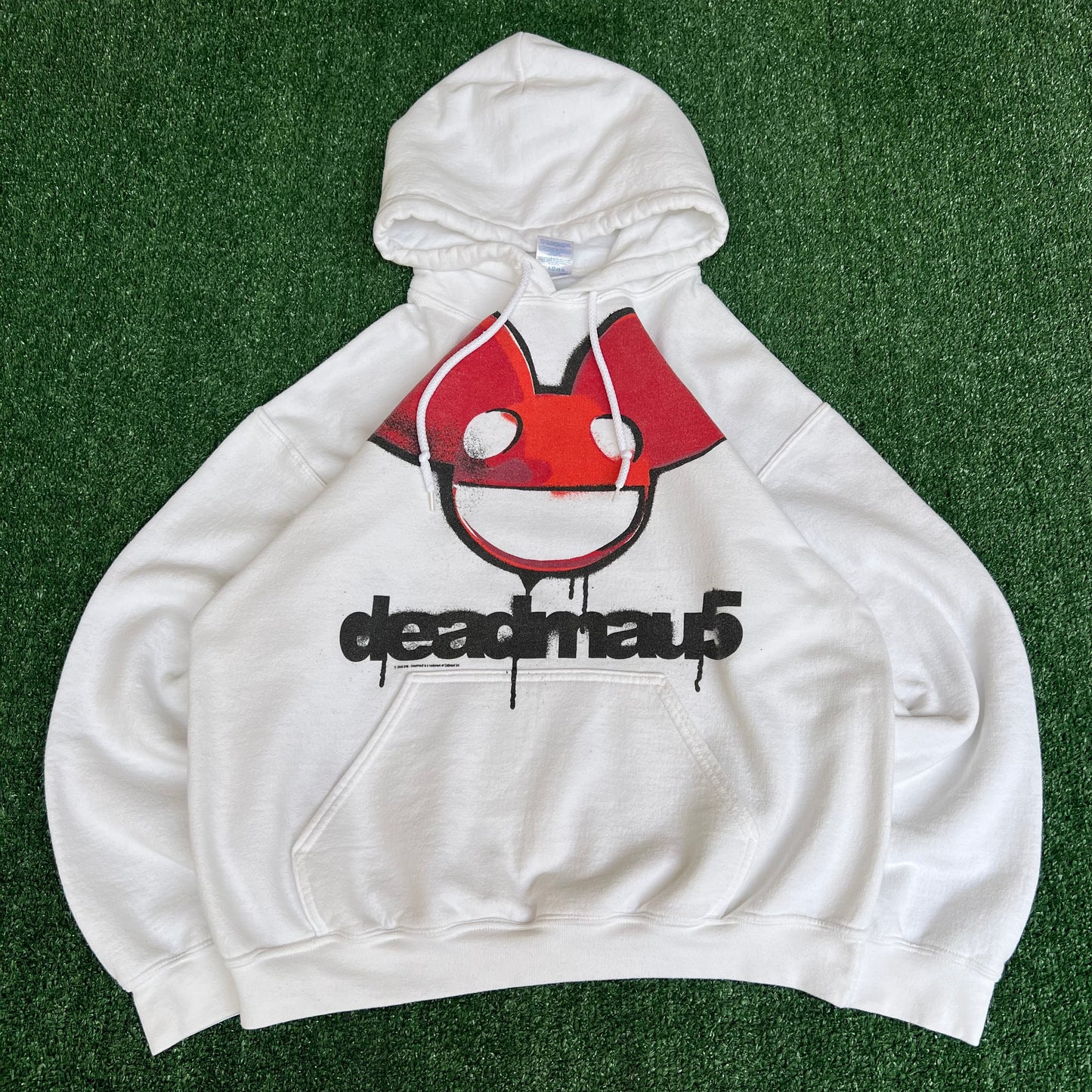 Vintage Y2K Men's 2010 Deadmau5 Mouse Logo EDM Music White Hoodie - Large 23x25"