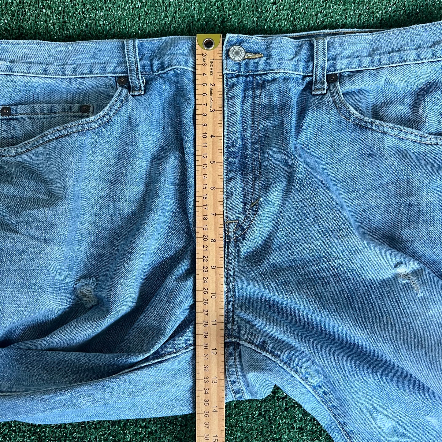 Y2K Old Navy Loose Light Blue Wide-Leg Baggy Jeans - 40x31.5" 21" Openings