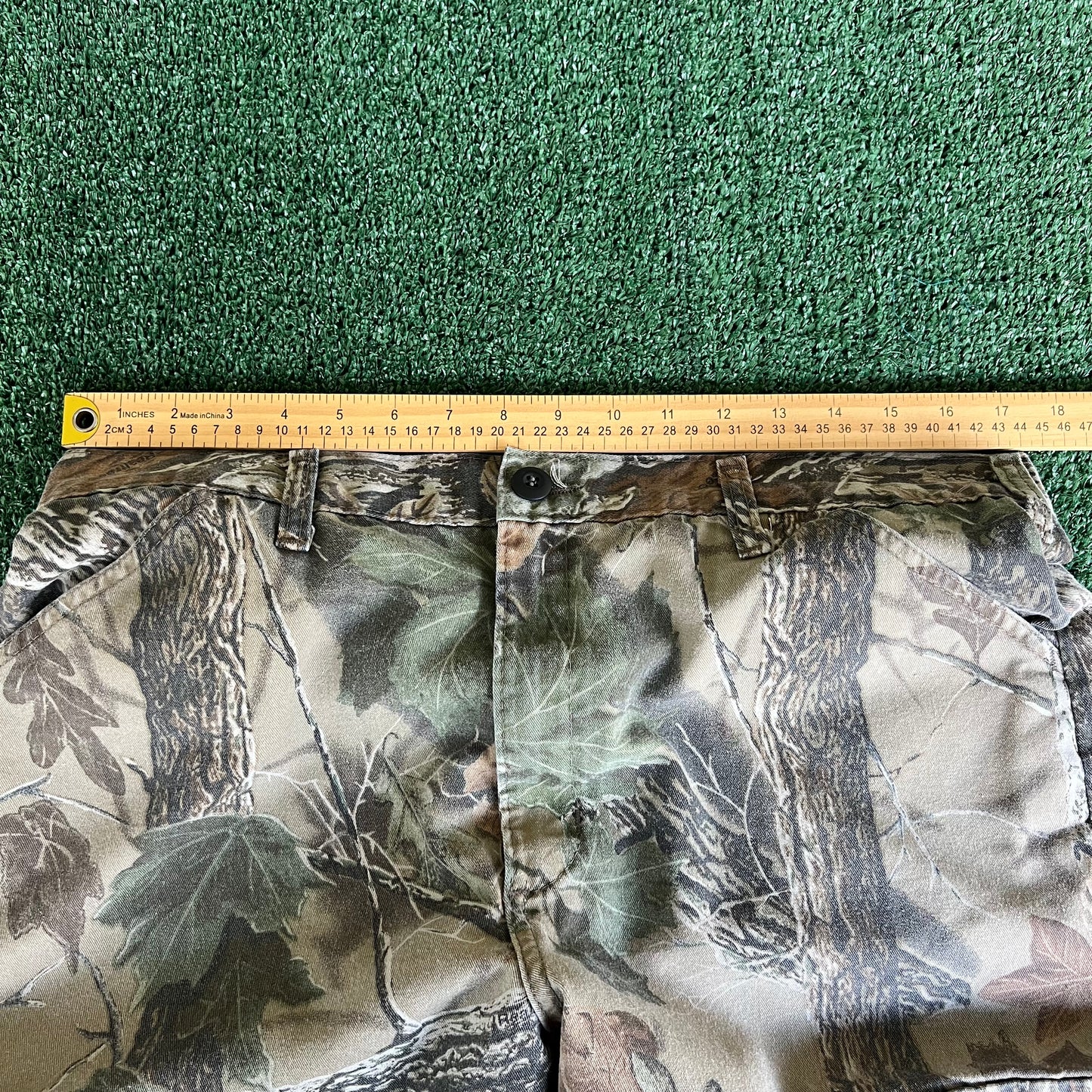 90s Liberty Realtree Camouflage Straight Cargo Pants - 34x30.5"