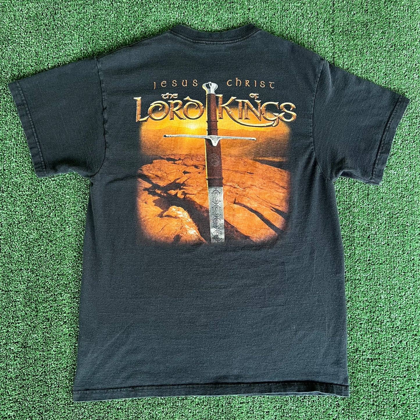 Y2K The Lord Of Rings Movie Jesus Parody T-Shirt Faded Black - Medium