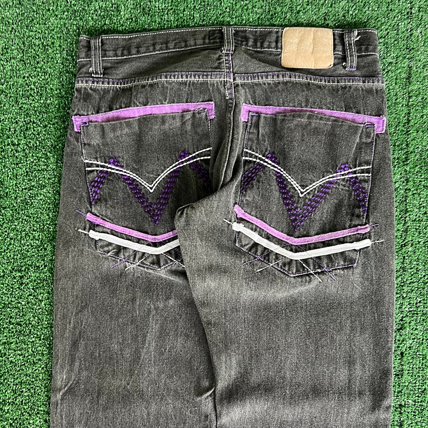 Y2K Baggy Straight Black Purple Embroidered Jeans - 35x31" 18" Openings