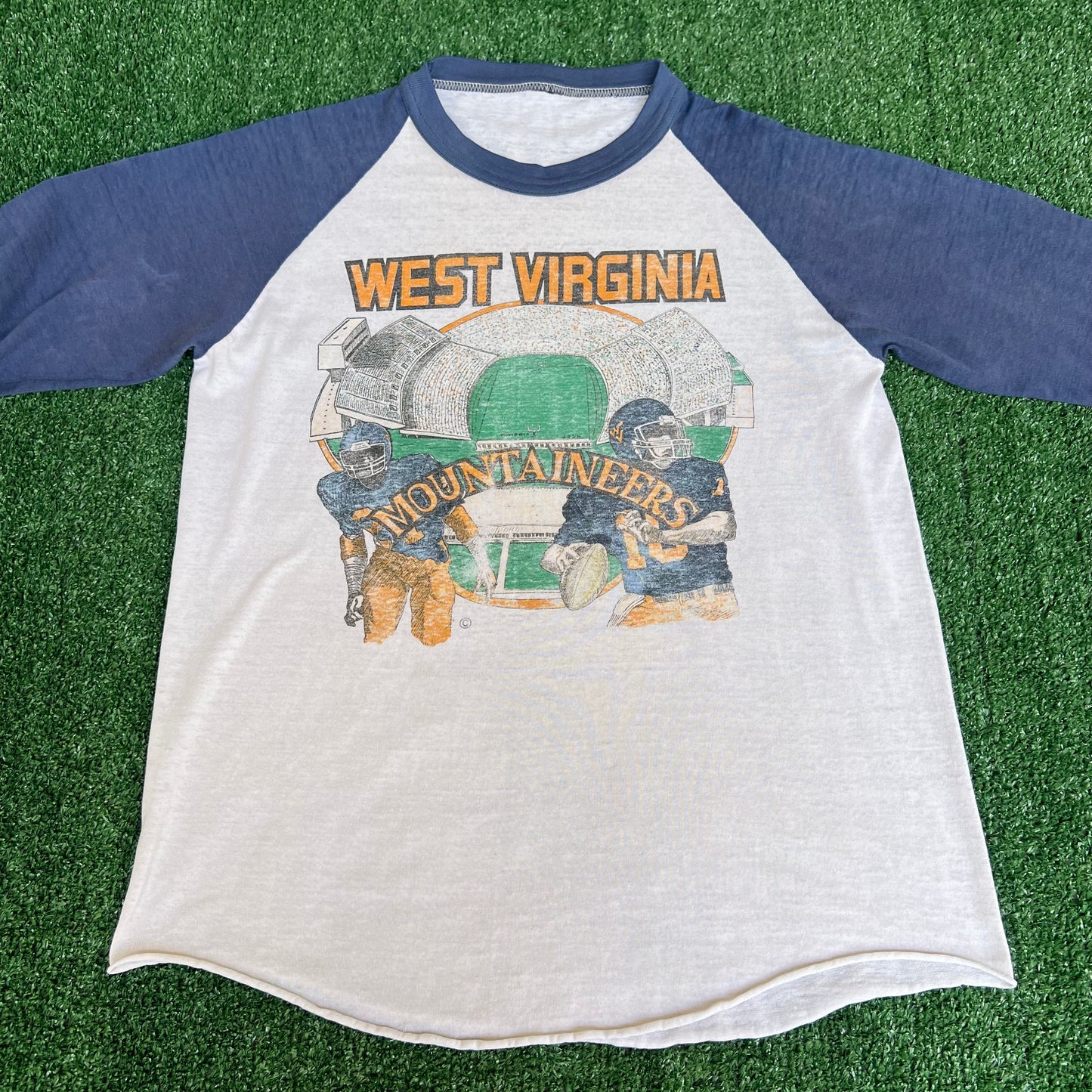 VTG 70s Men's WVU West Virginia Mountaineers White Blue Raglan Cut T-Shirt - Small