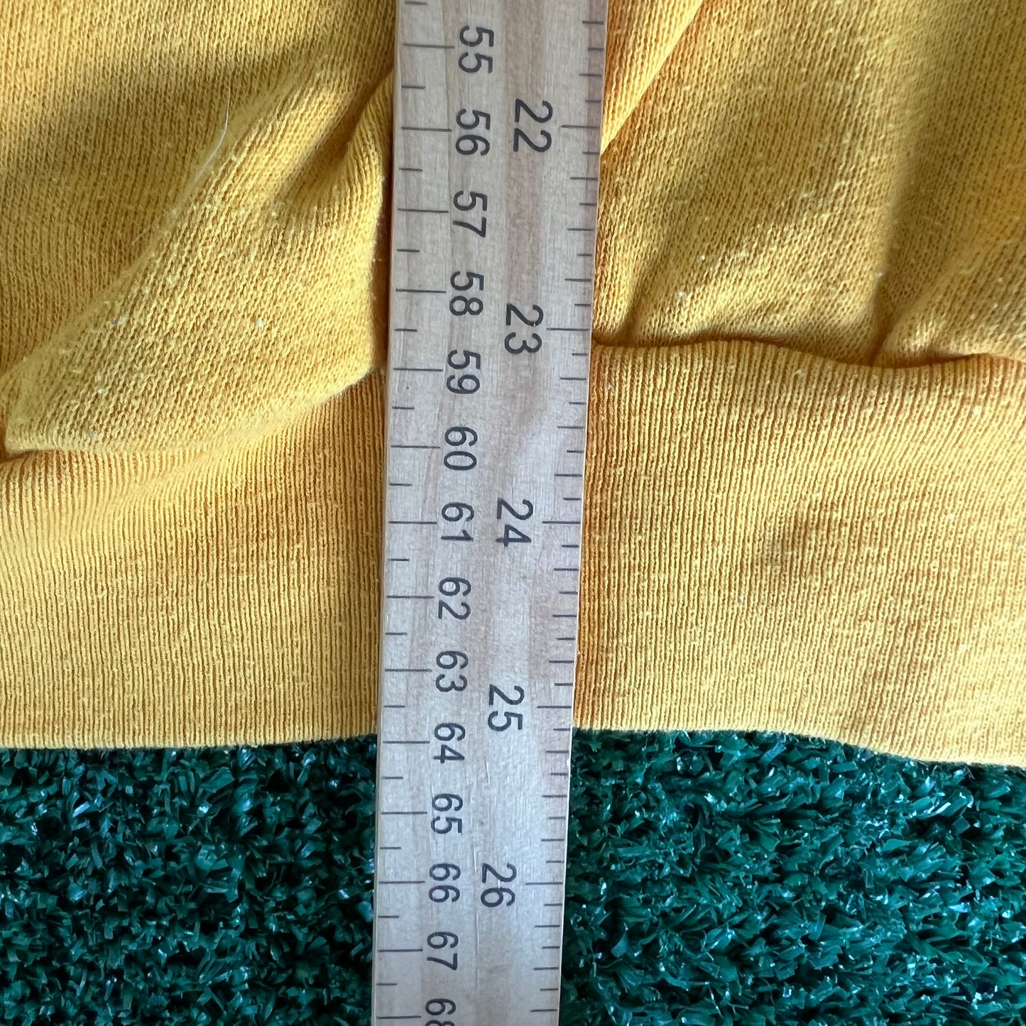 90s Universal Studios Woody Woodpecker Cartoon Face Yellow Sweatshirt - Large