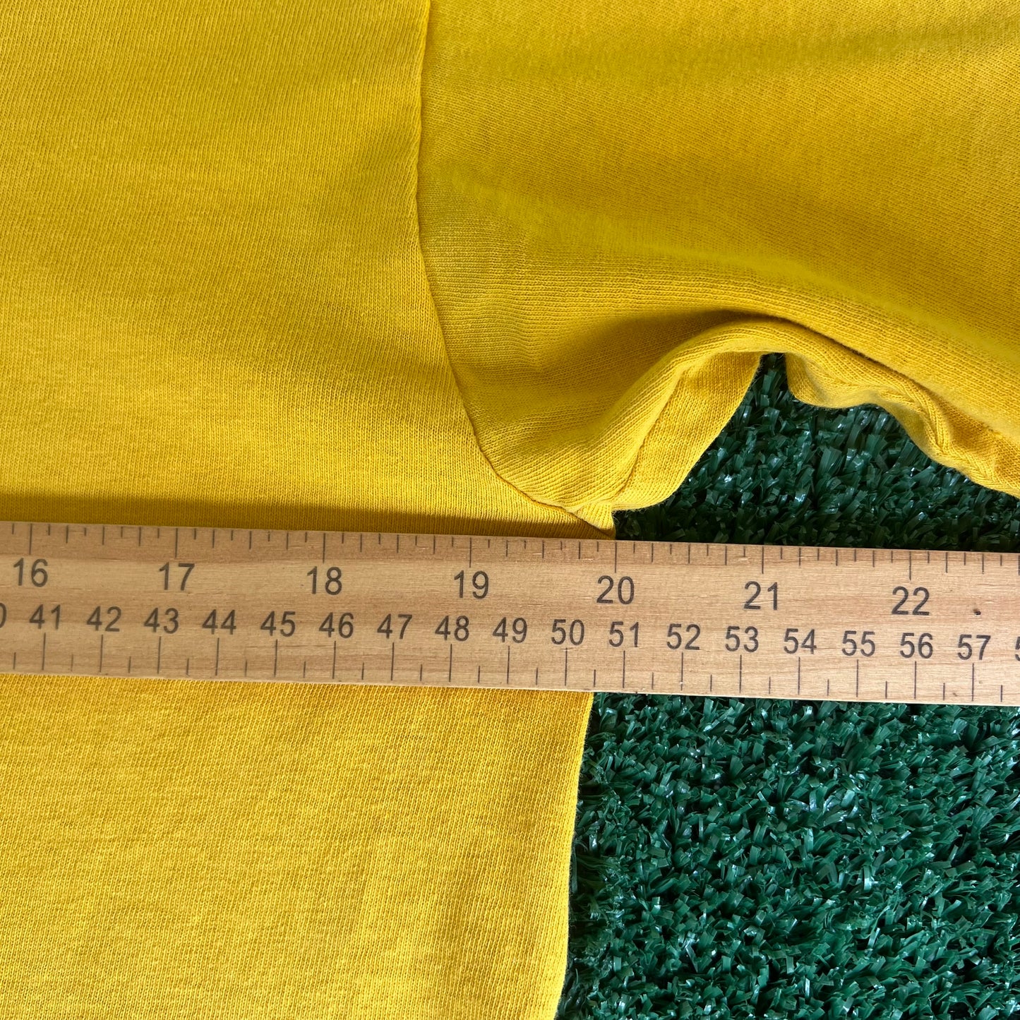 Y2K Nike Yellow Embroidered Essential Spellout Distressed T-Shirt - Medium