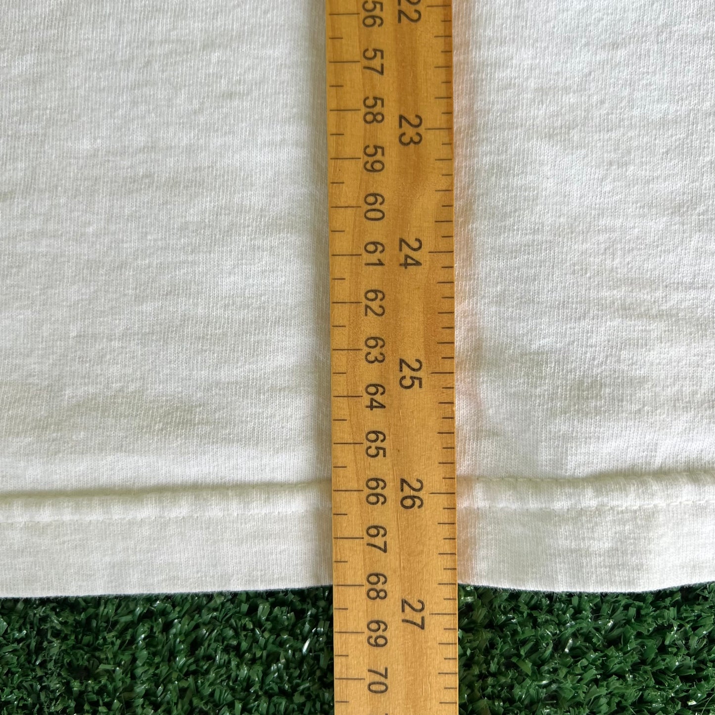 90s Disney Winnie the Pooh "Tigger, Is That You?" White Tank Top Shirt - Medium