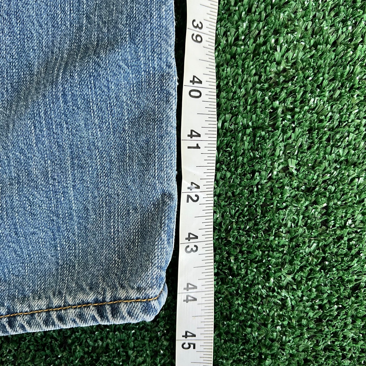 Y2K GAP Baggy Wide-Leg Medium Wash Blue Jeans - 36x33.25" 20" Openings