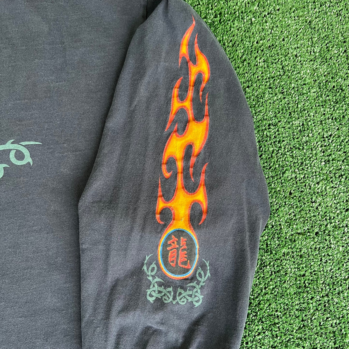 90s Dragon Tribal Flame Faded Navy Blue Skater Long Sleeve Boxy T-Shirt - 2XL