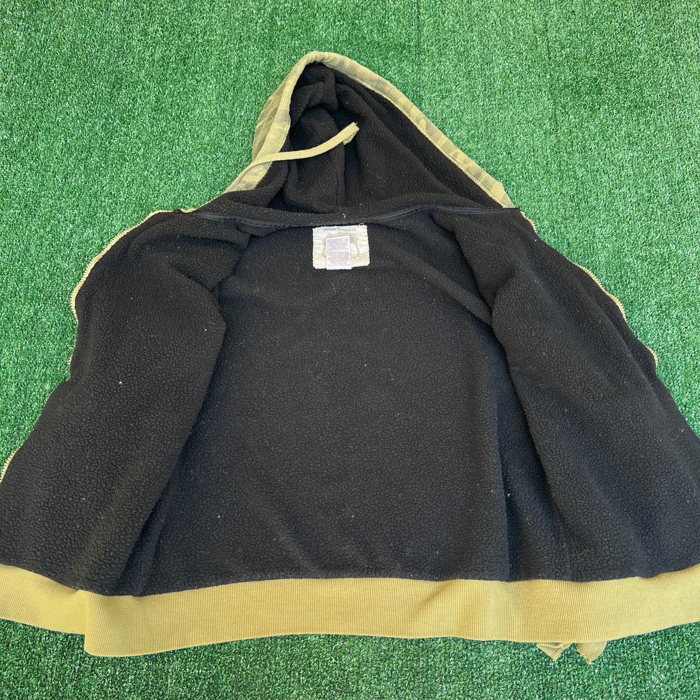 VTG Y2K Men's Woodland Camouflage Tribal Sherpa Zip Up Distressed Hoodie - Small