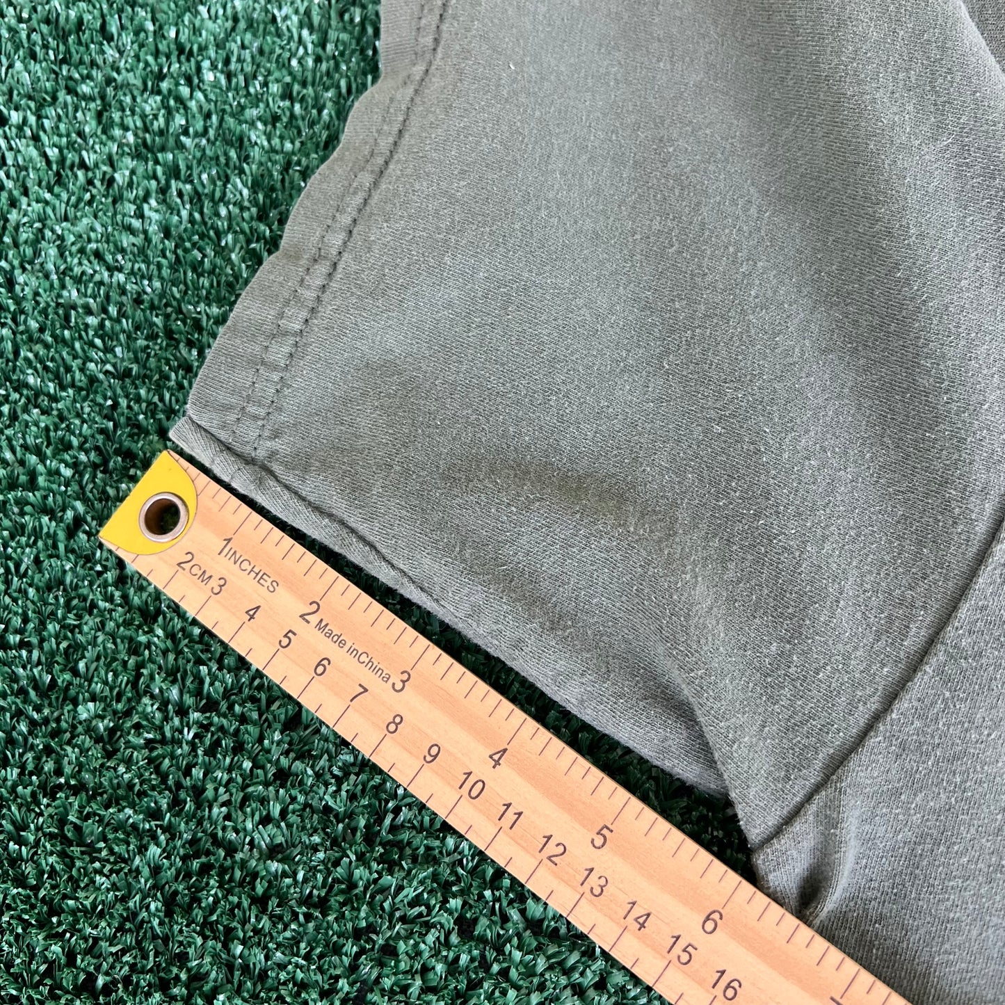 90s Nike White Tag Mini Swoosh Essential Olive Green T-Shirt - XL