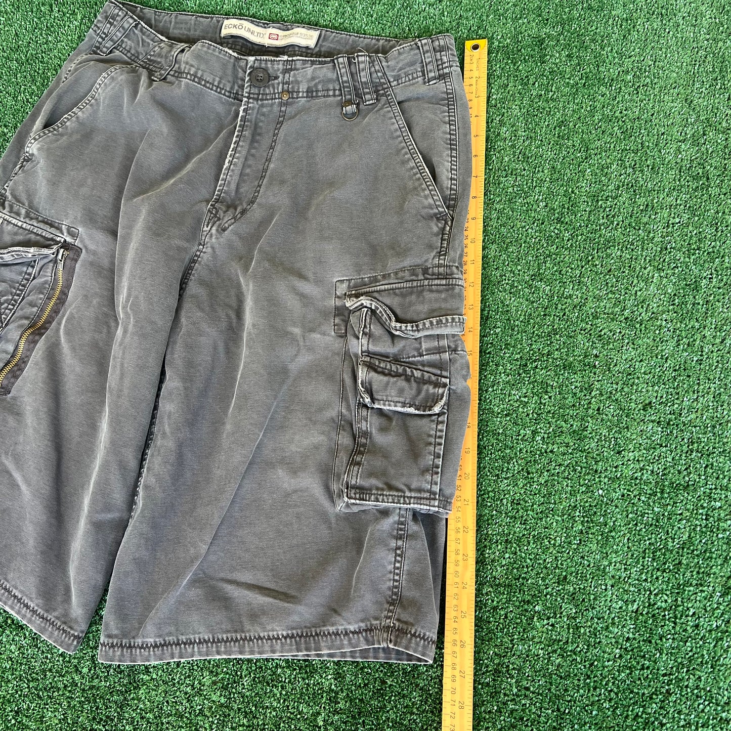Y2K Ecko Unltd. Skate Baggy Gray Canvas Cargo Shorts - 36x14.5"