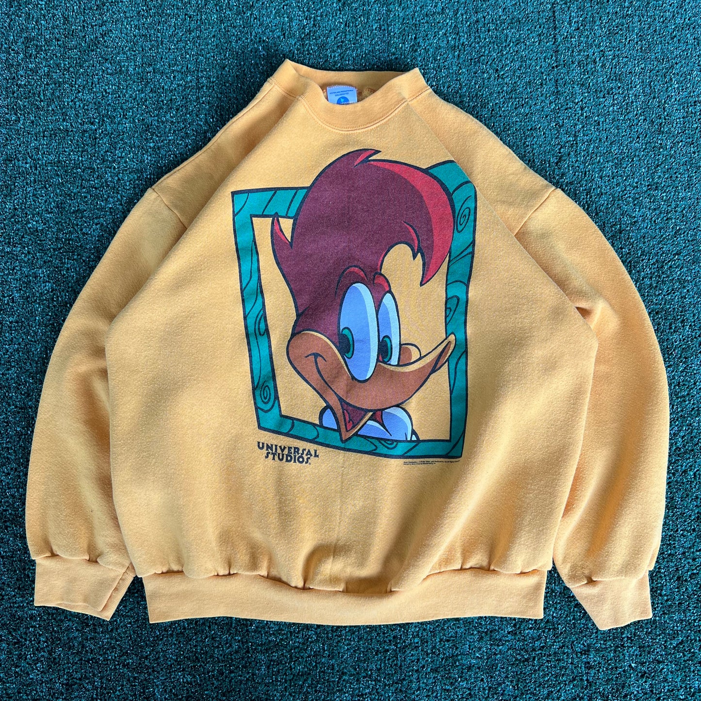 90s Universal Studios Woody Woodpecker Cartoon Face Yellow Sweatshirt - Large