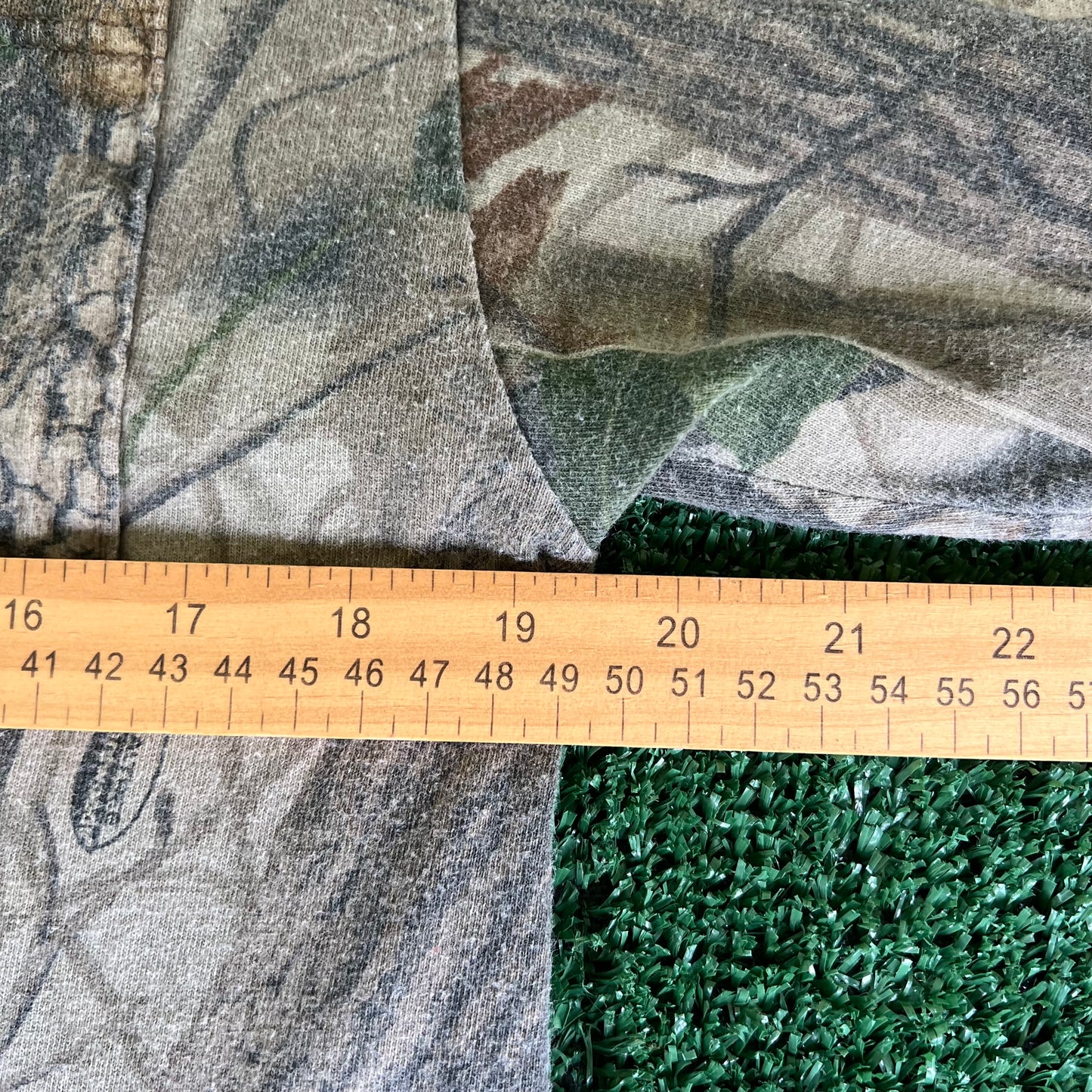 90s RedHead Realtree Camouflage Long Sleeve T-Shirt - Medium