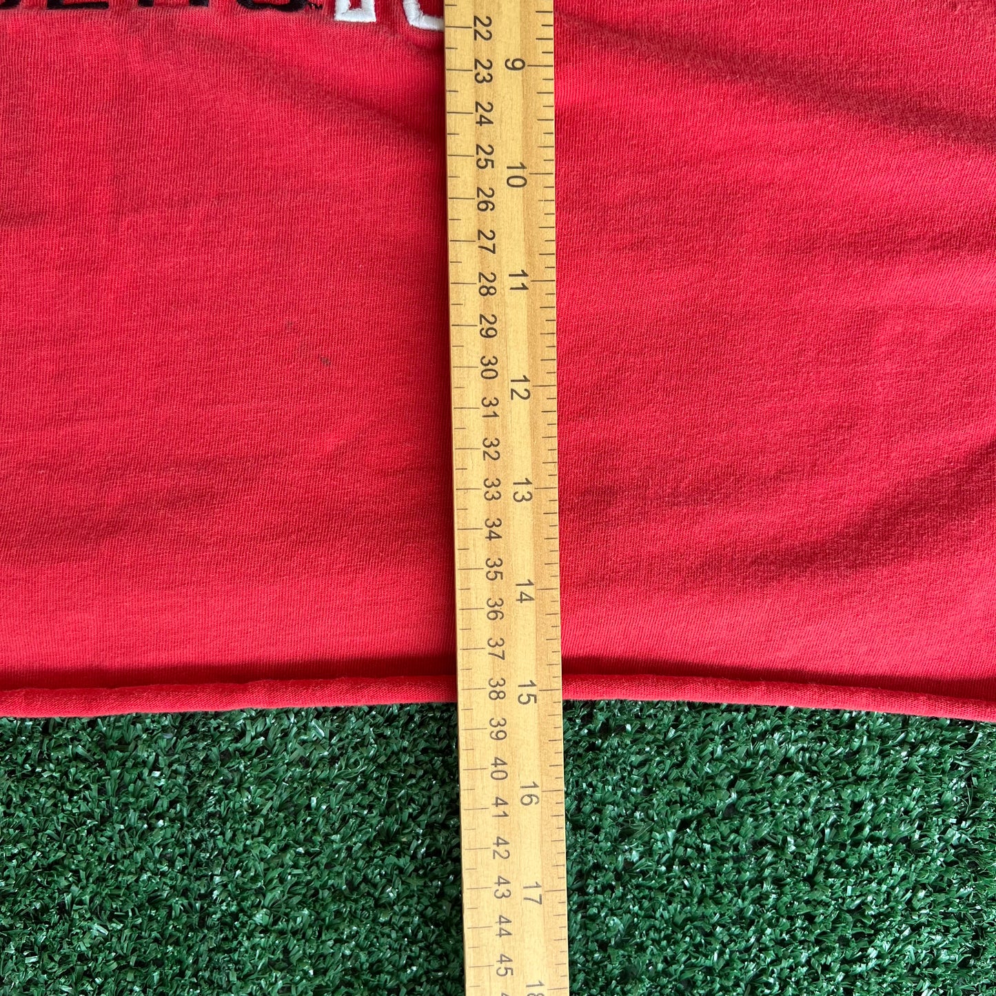 Women's Y2K Wisconsin Badgers Cropped Red T-Shirt - XL