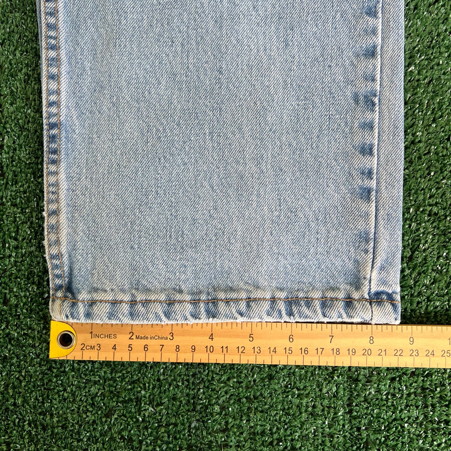 90s Levi's 505 Light Wash Straight Leg Blue Jeans - 35x33.75"
