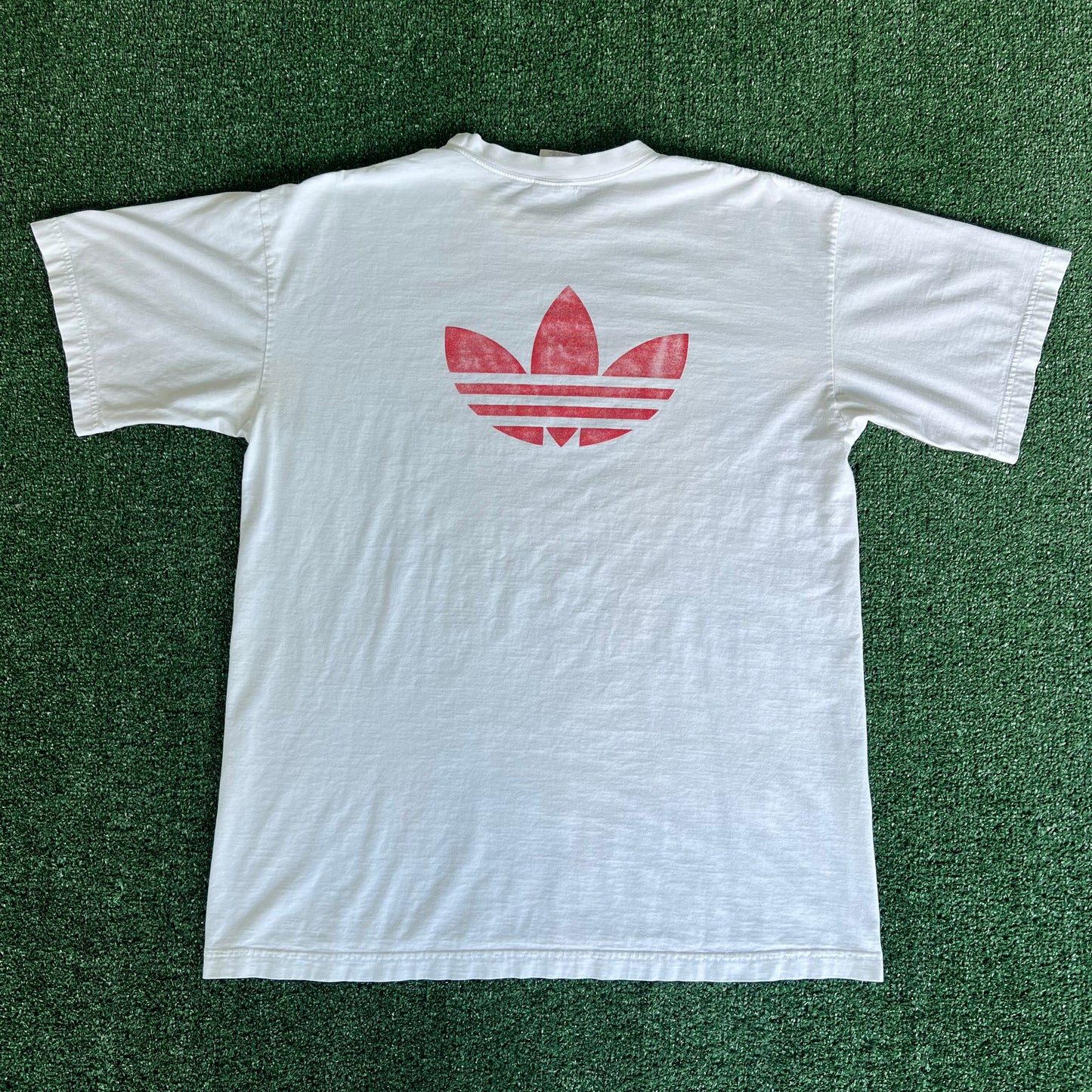 90s Adidas Spellout Leaf Logo White Red T-Shirt - XL