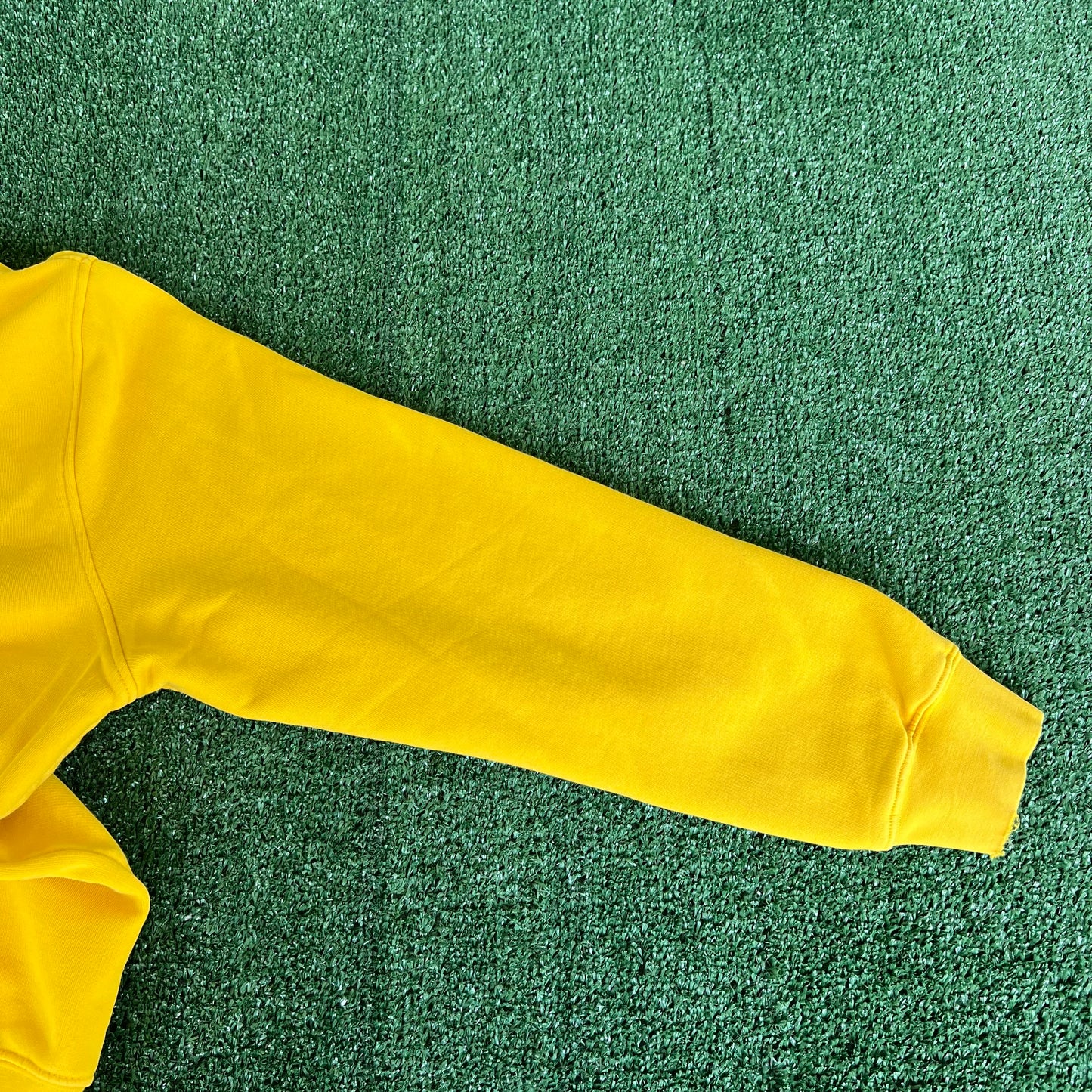 Y2K Nike Yellow Mini Swoosh Distressed Sweatshirt - XL