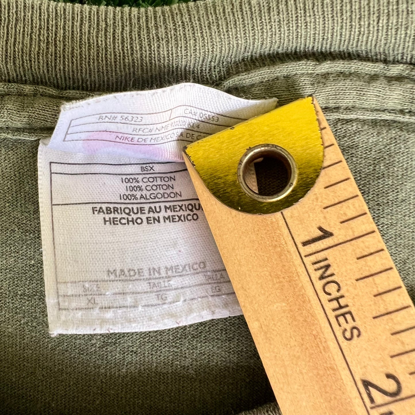 90s Nike White Tag Mini Swoosh Essential Olive Green T-Shirt - XL