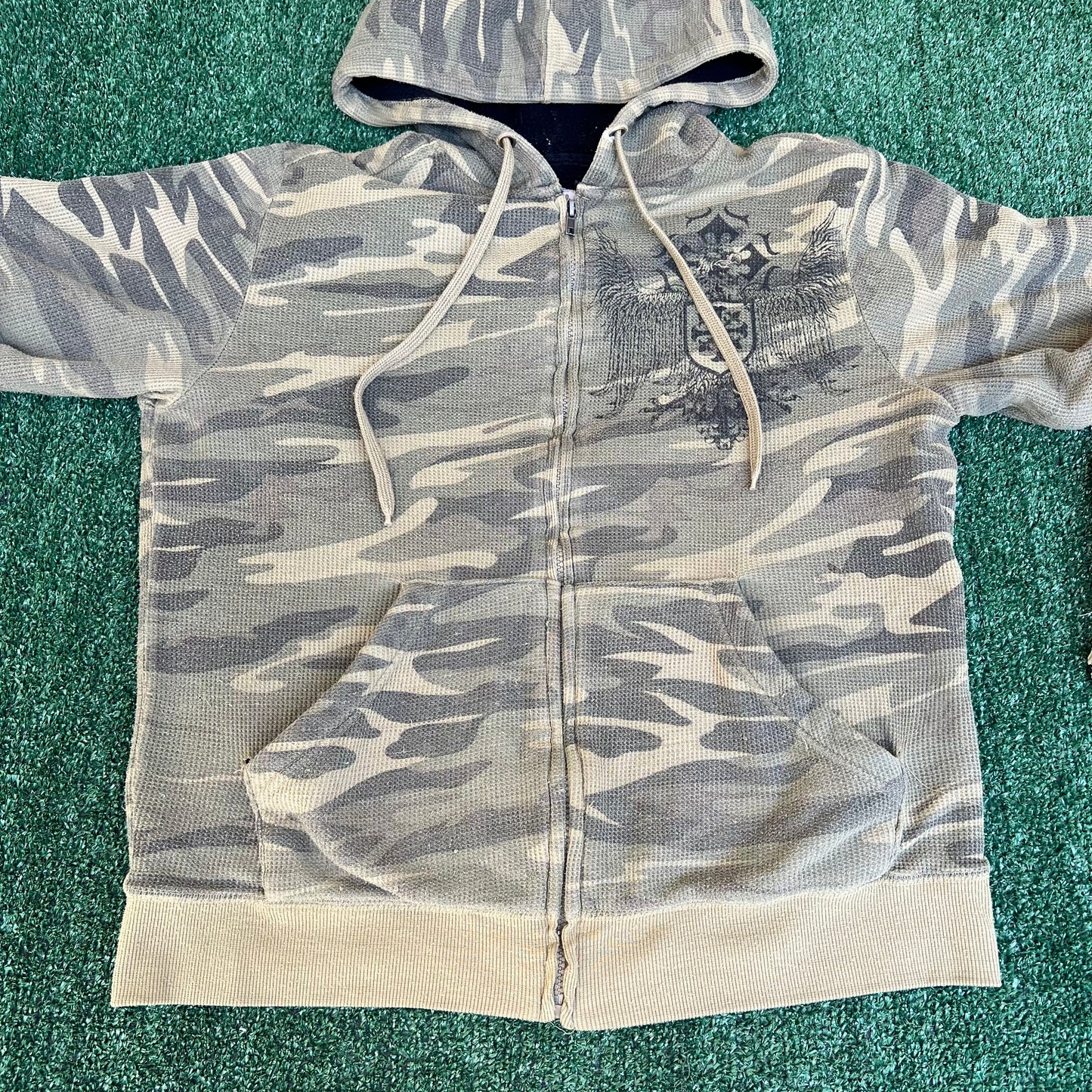 VTG Y2K Men's Woodland Camouflage Tribal Sherpa Zip Up Distressed Hoodie - Small