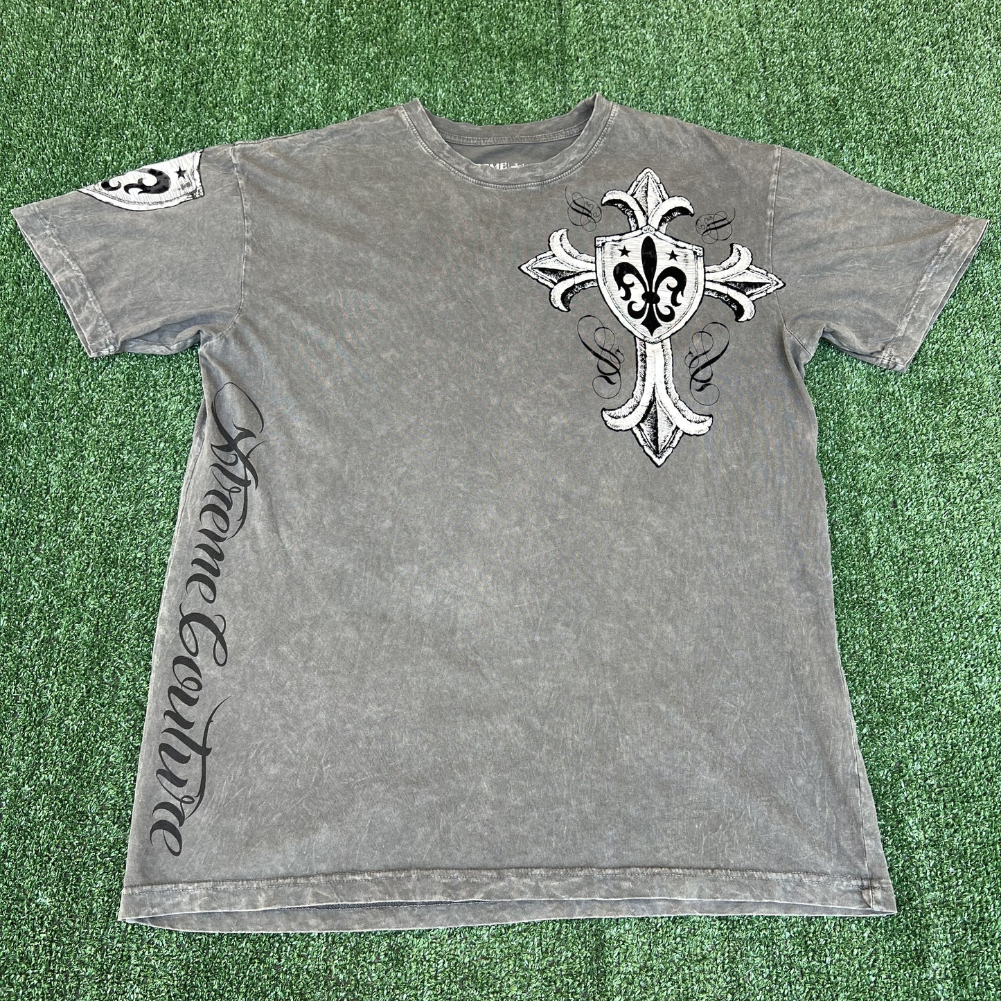 Vintage Y2K Mens Xtreme Couture Wings Saint Tribal Gray T-Shirt XL Jesse Pinkman