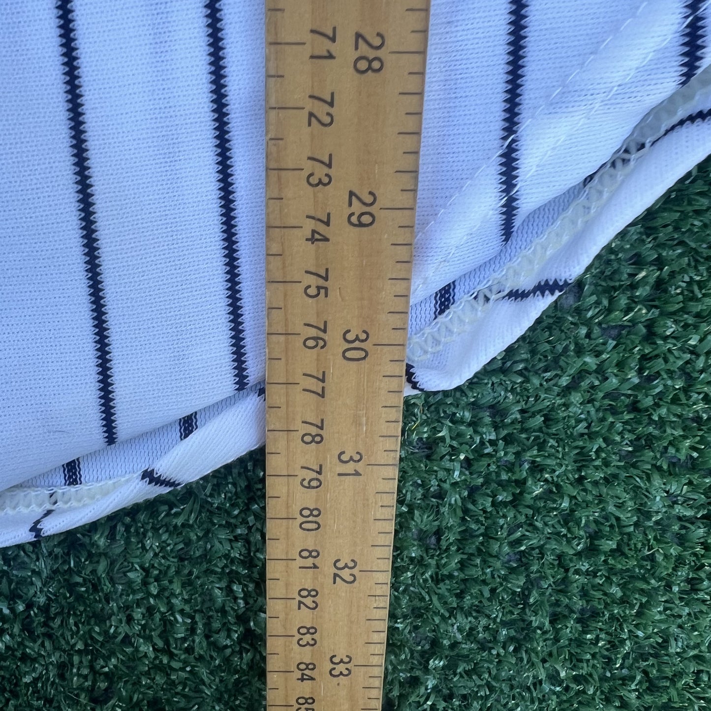 Vintage Wilson New York Yankees Don Mattingly #23 Jersey Men’s 42 White Pinstripe 80s