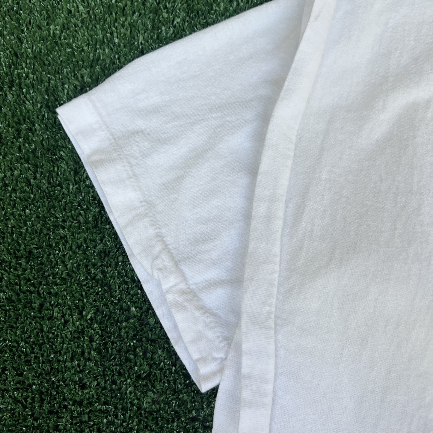 VTG Marlboro Adventure Team T-Shirt Mens XL White Aztec Lizard Pocket 90s