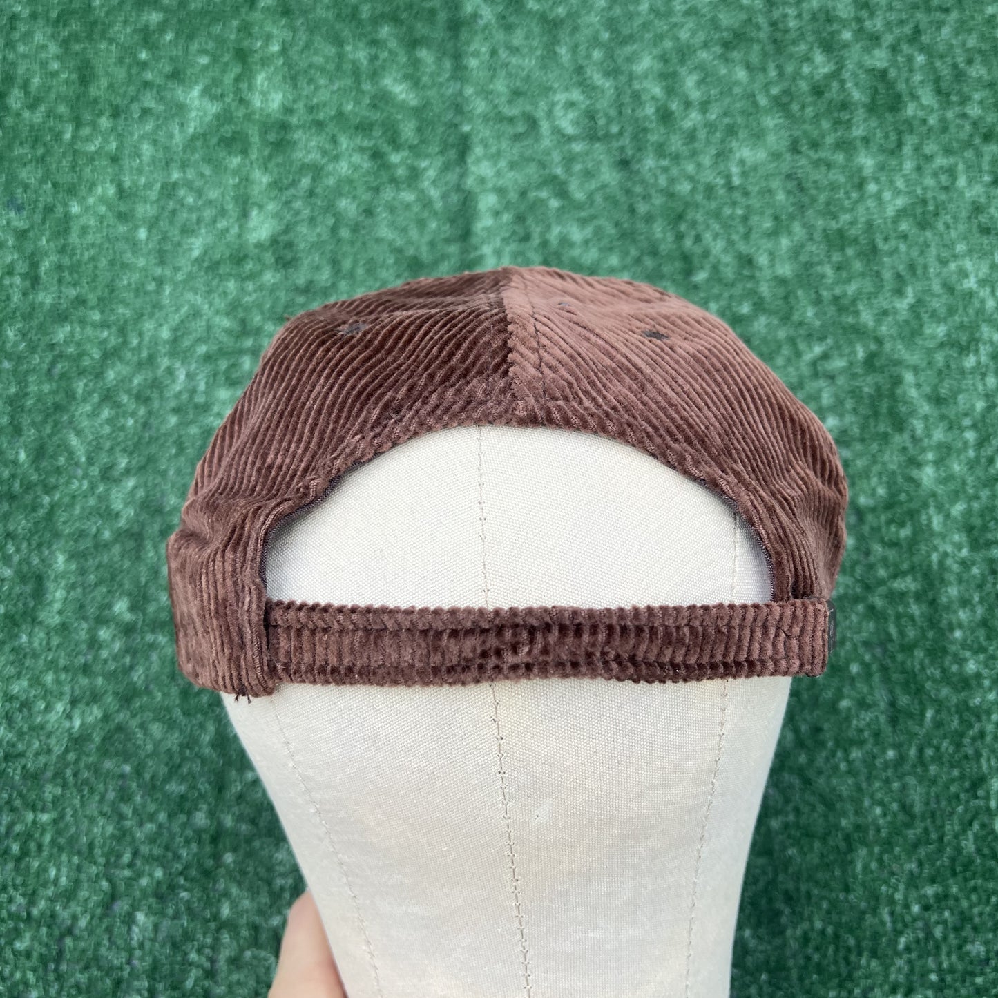 VTG NWT Sports Specialties Cleveland Browns NFL Corduroy Zipback Hat Script 90s