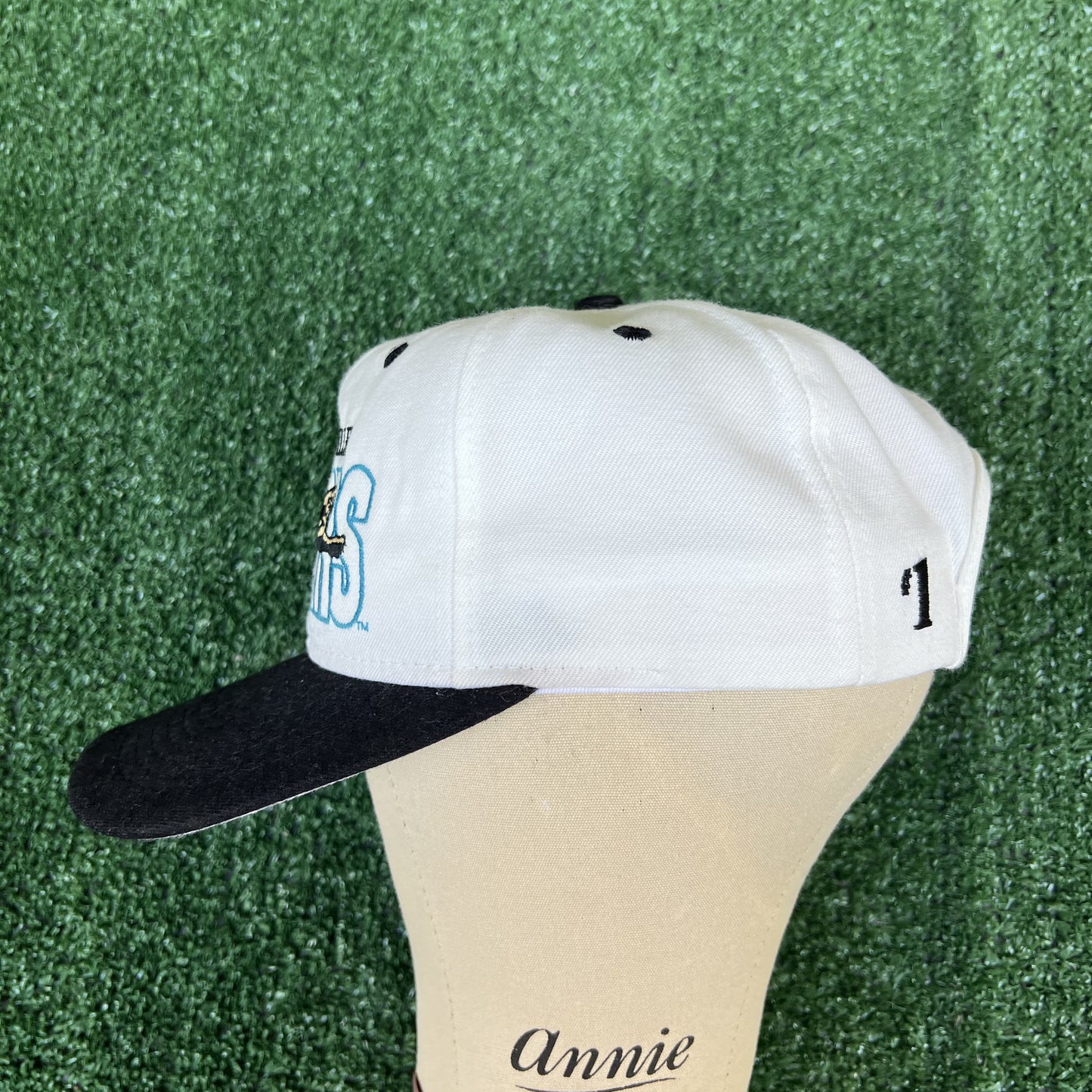 VTG #1 Apparel Hat Adult White Jacksonville Jaguars NFL Banned Logo Snapback 90s