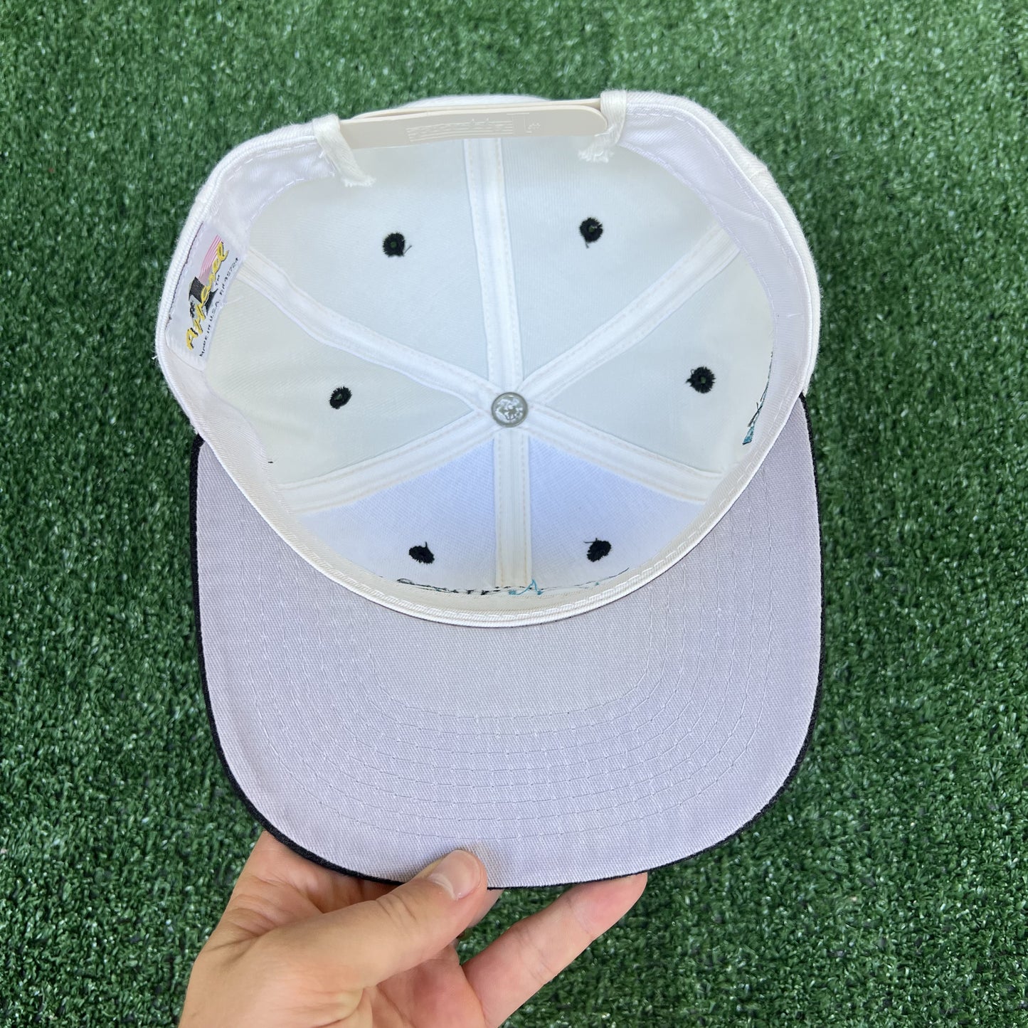 VTG #1 Apparel Hat Adult White Jacksonville Jaguars NFL Banned Logo Snapback 90s