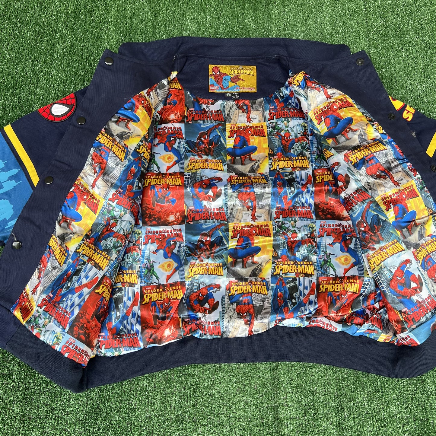 NWT Vintage JH Design Spider-Man Racing Jacket – Youth 2XL (Fits Men’s Small, Blue)