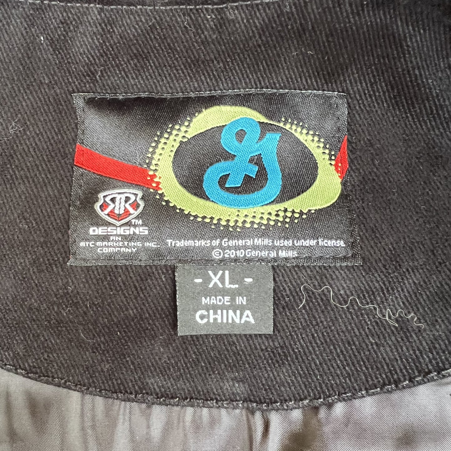 NWT VTG Lucky Charms NASCAR Jacket Men’s XL – Black Embroidered Racing Leprechaun RR Design