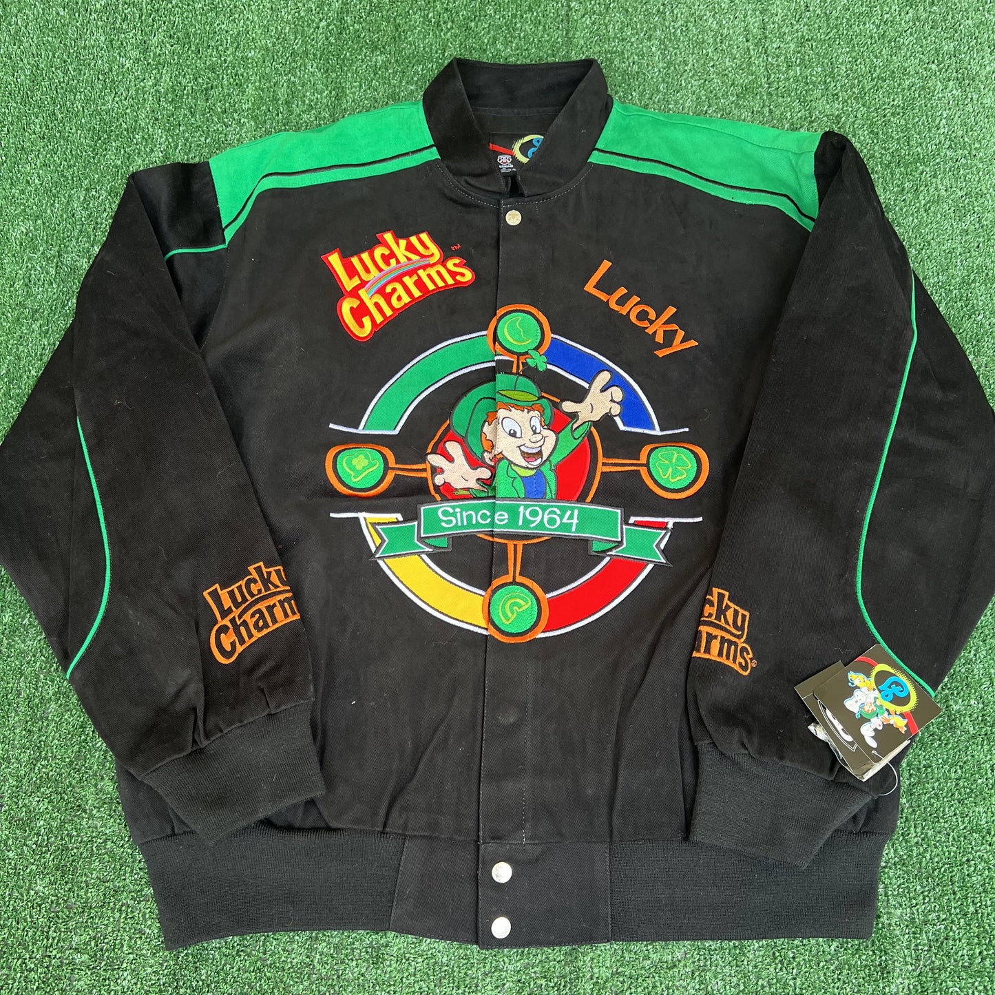 NWT VTG Lucky Charms NASCAR Jacket Men’s XL – Black Embroidered Racing Leprechaun RR Design
