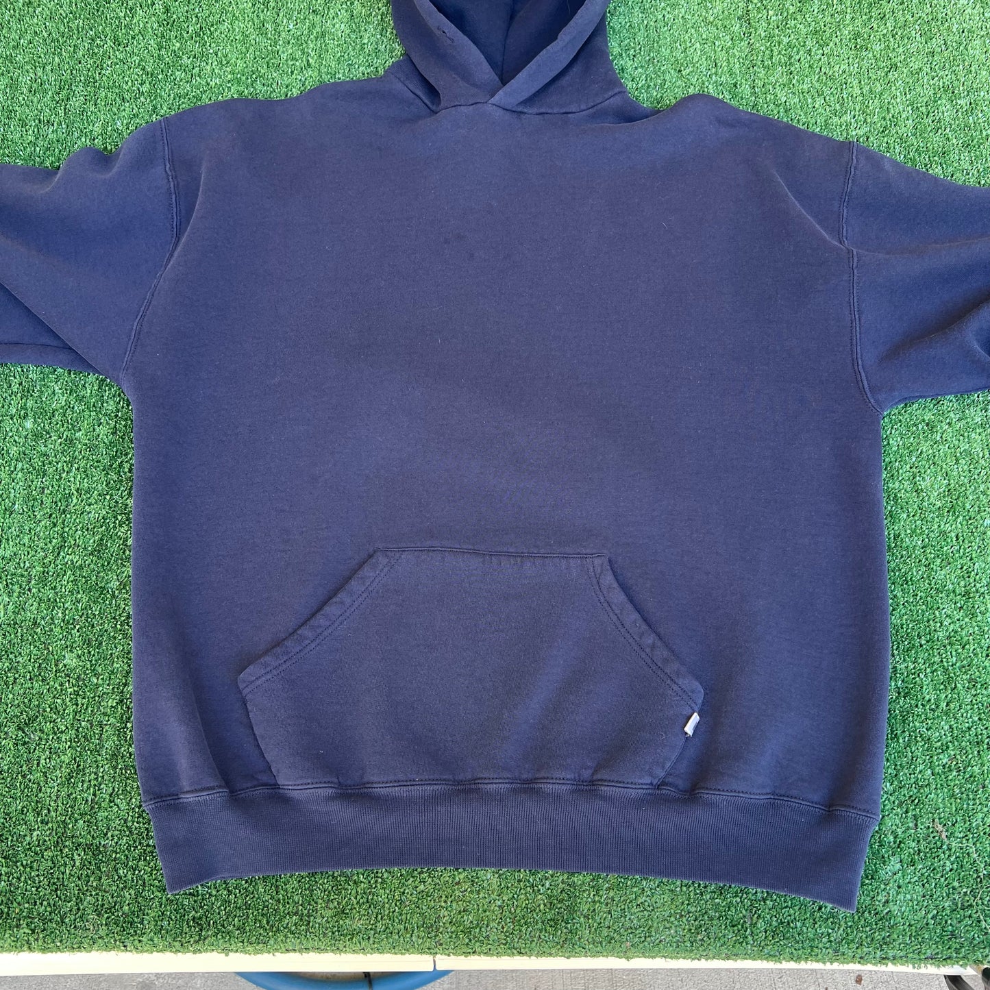 Vintage 90s Men Russell Athletic Navy Blue Boxy Hoodie 2XL Mexico 26x28.5" Kanye