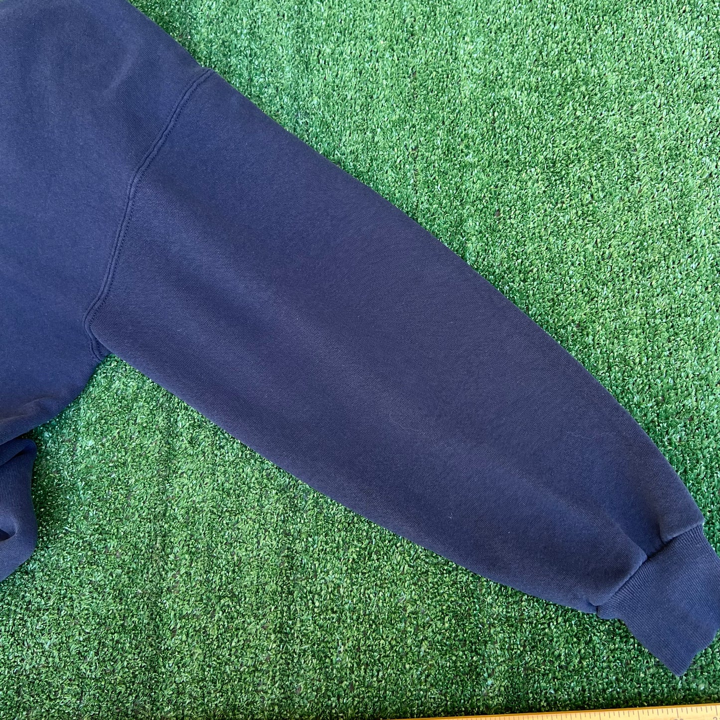 Vintage 90s Men Russell Athletic Navy Blue Boxy Hoodie 2XL Mexico 26x28.5" Kanye