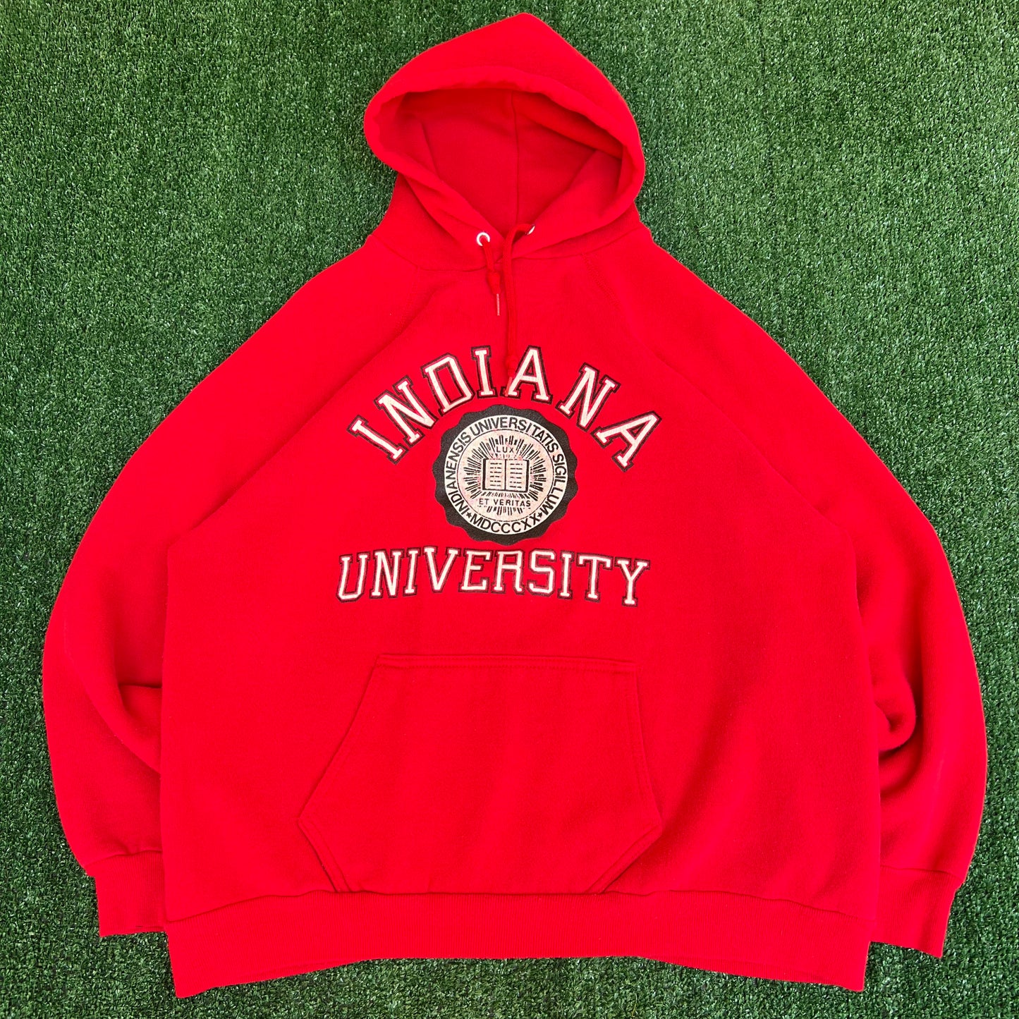 Vintage 70s 80s Men's Indiana Hoosiers IU Raglan Boxy Red Hoodie Large USA