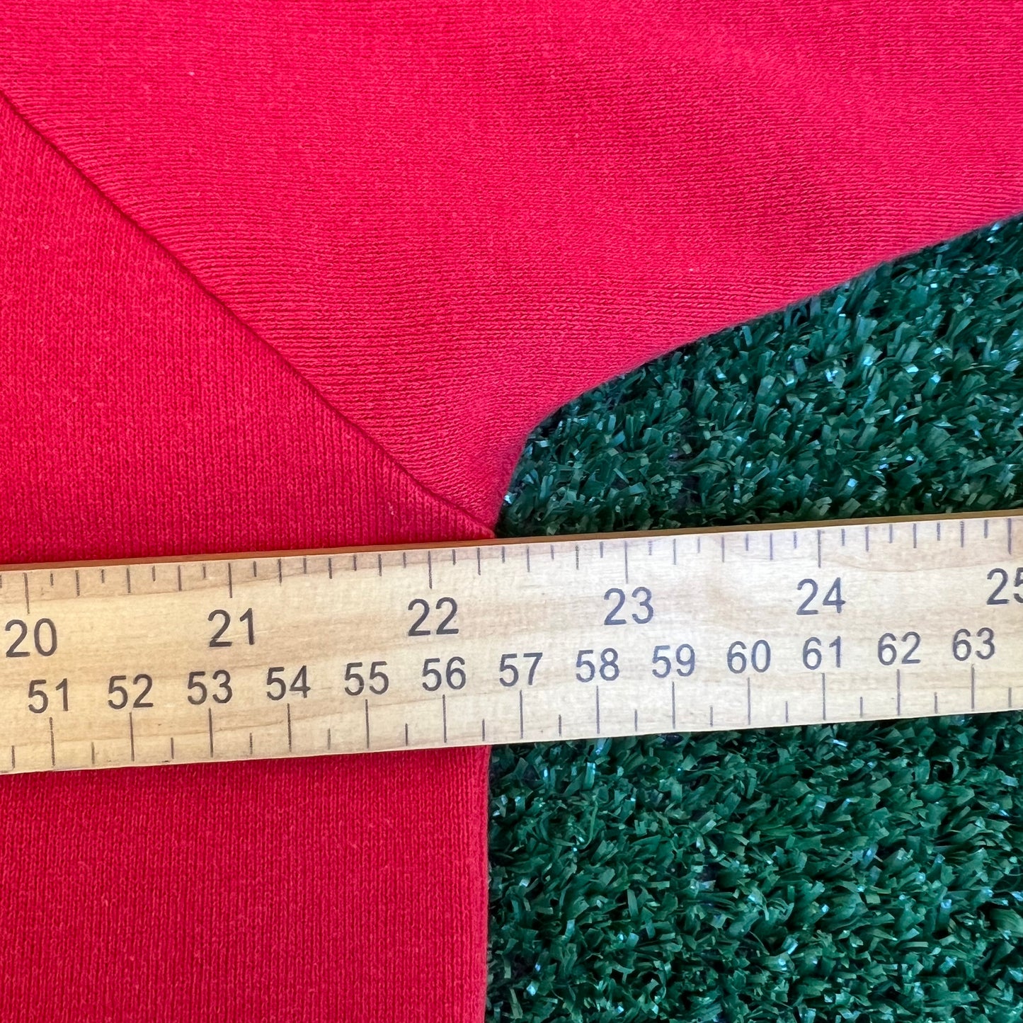 Vintage 70s 80s Men's Georgia Bulldogs UGA Red Raglan Crewneck Sweatshirt Large