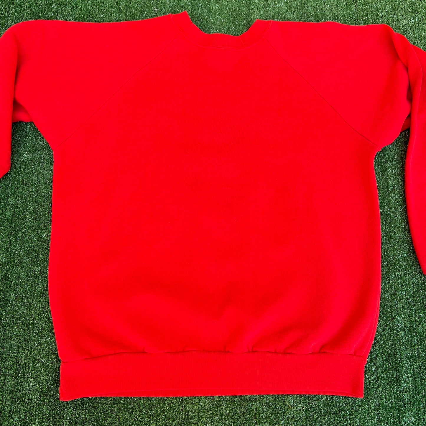 Vintage 70s 80s Men's Georgia Bulldogs UGA Red Raglan Crewneck Sweatshirt Large