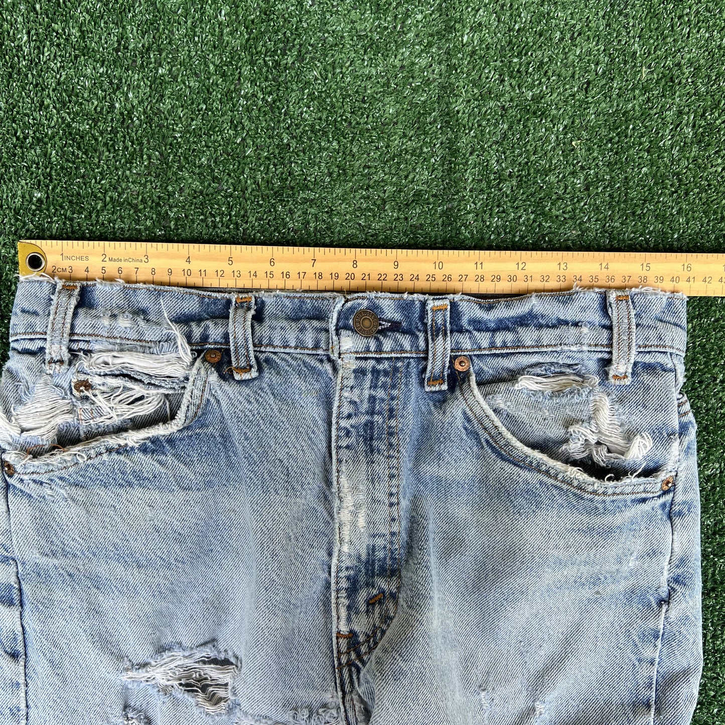 VTG 90s Levi's 505 Orange Tab Zip Fly Straight Leg Distressed Blue Jeans 33x32