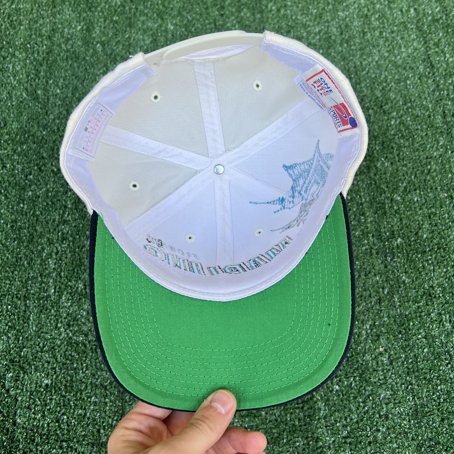 VTG 90s Men's Sports Specialties MLB Florida Marlins Shadow Script Snapback Hat