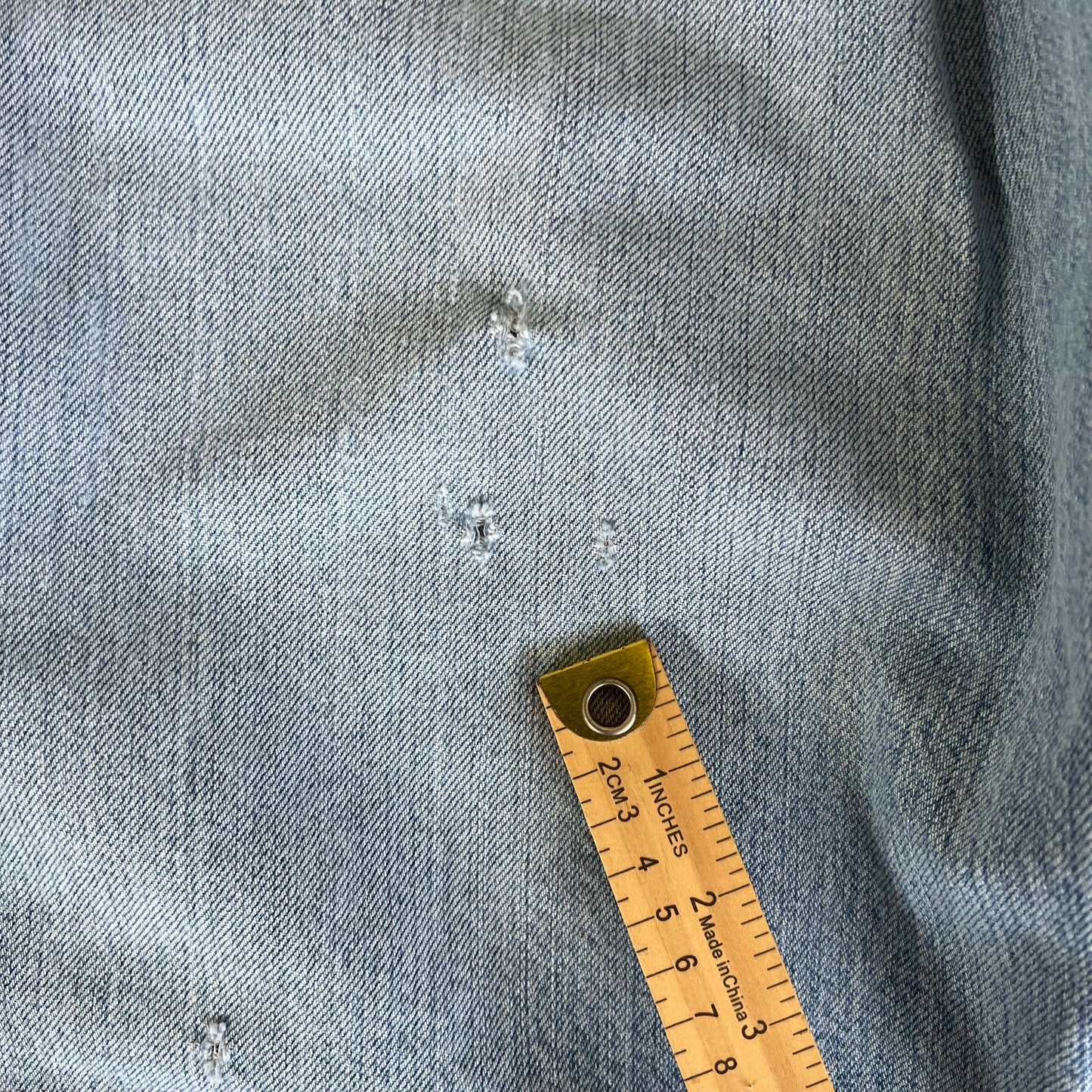 Y2K Rocawear Baggy Distressed Light Wash Blue Jean Shorts - 34x14.5"