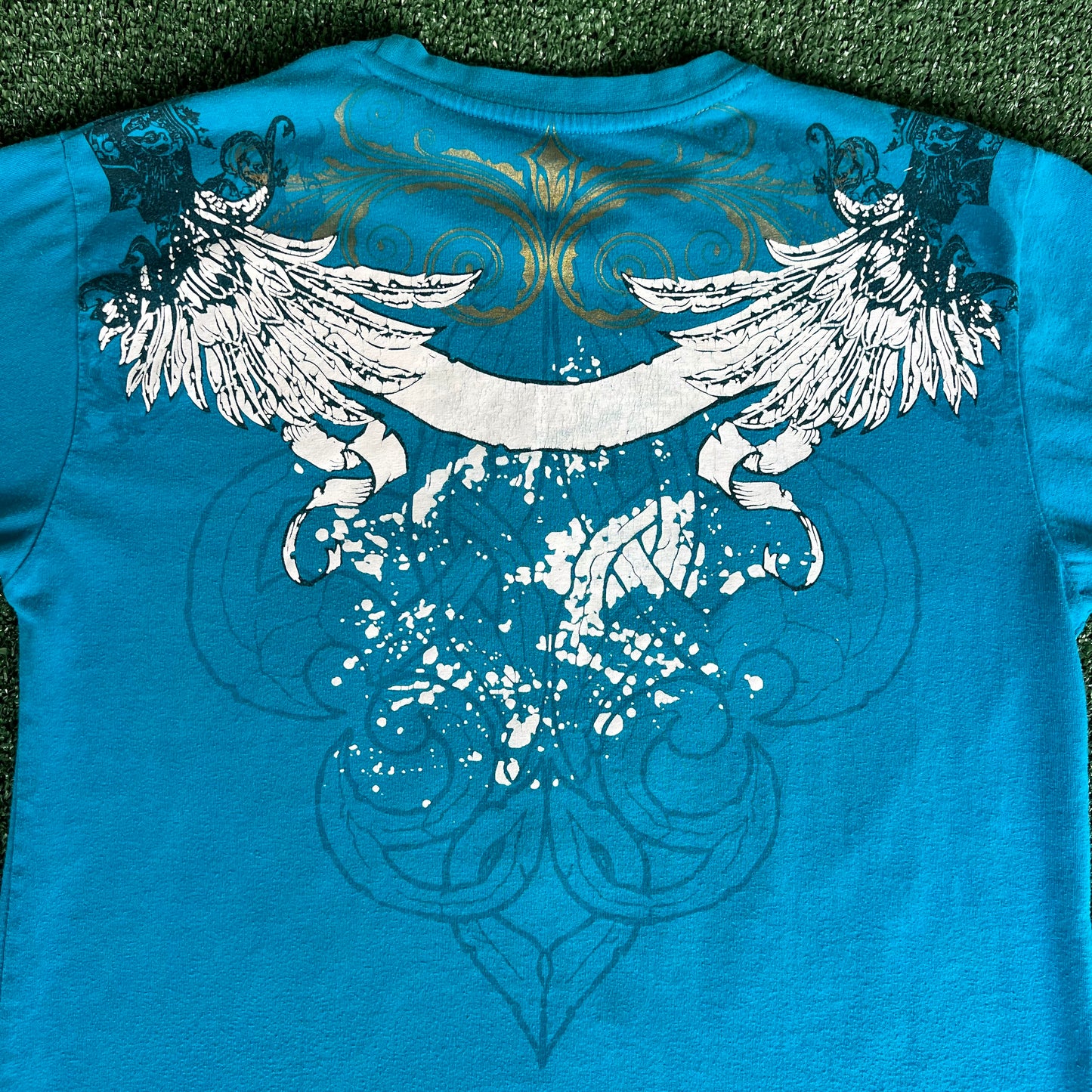Y2K Attitude Gold Tribal Wings Teal Blue T-Shirt - Medium