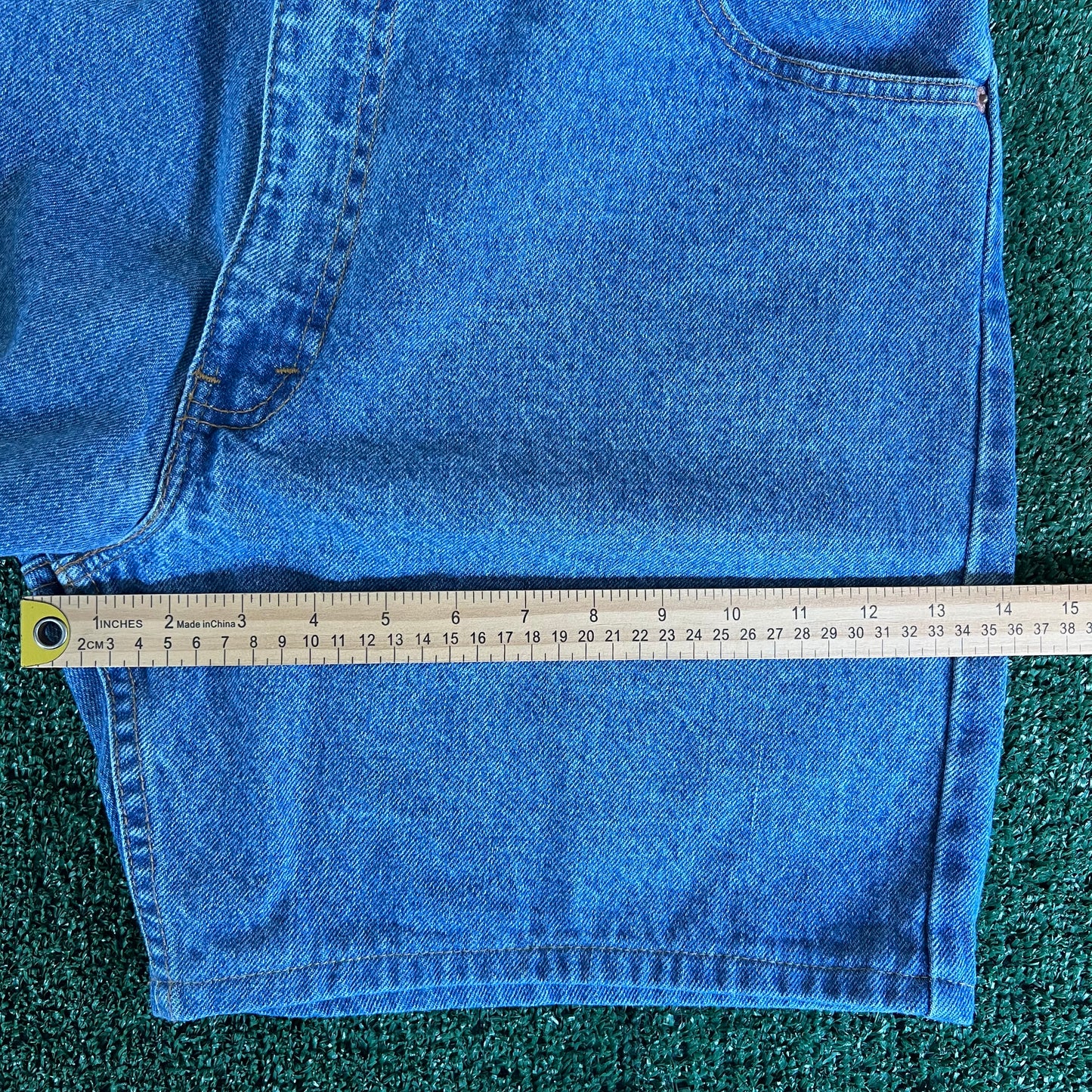 80s Levi's 550 Orange Tab Light Wash Blue Jean Shorts - 36x7.25"