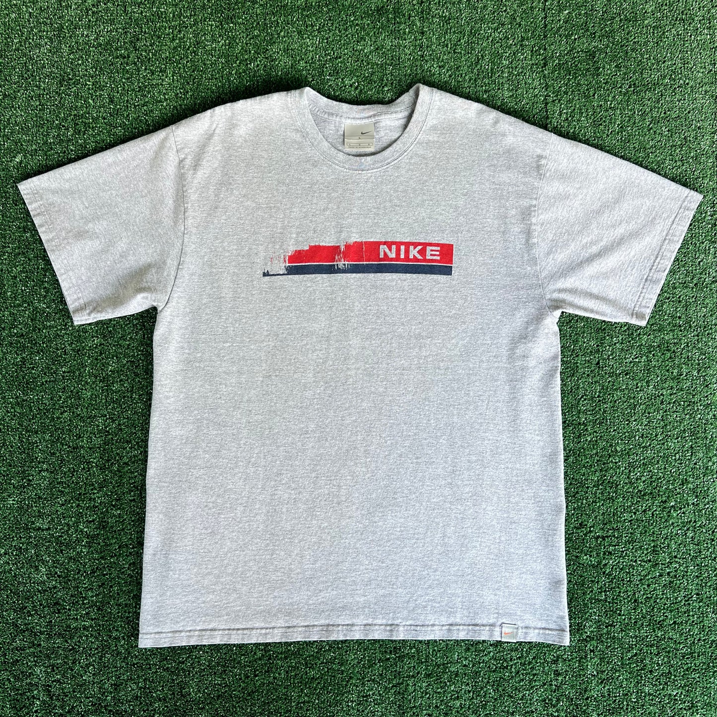 Y2K Nike Silver Tag Red Blue Bar Logo Gray T-Shirt - Large