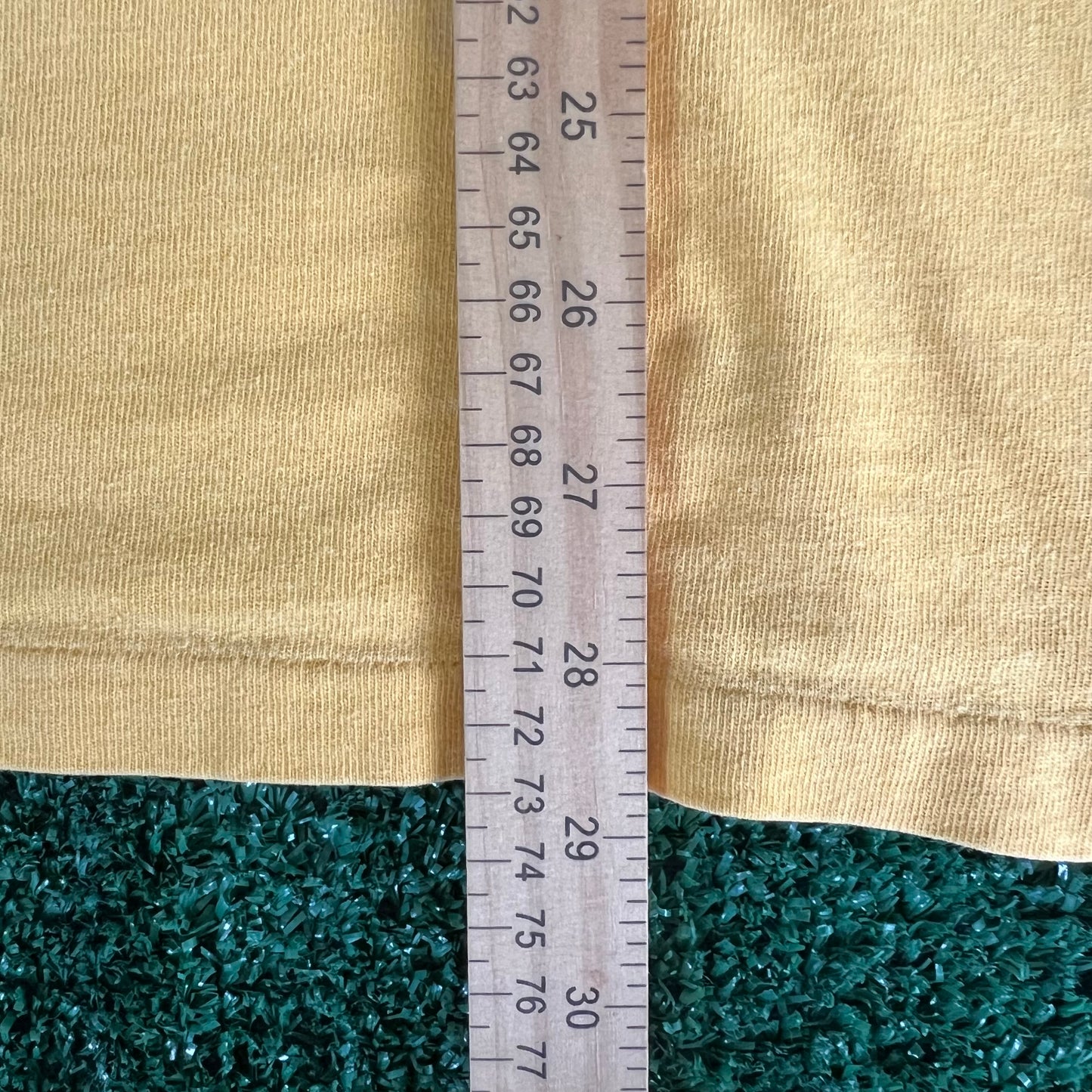 90s DeWalt Tools Yellow Distressed Single Stitch T-Shirt - Large