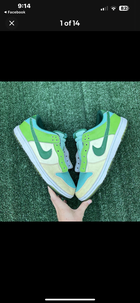 VTG Nike Dunk Low Glow In The Dark Mens Size 11 ?Green White Distressed Y2K Skate