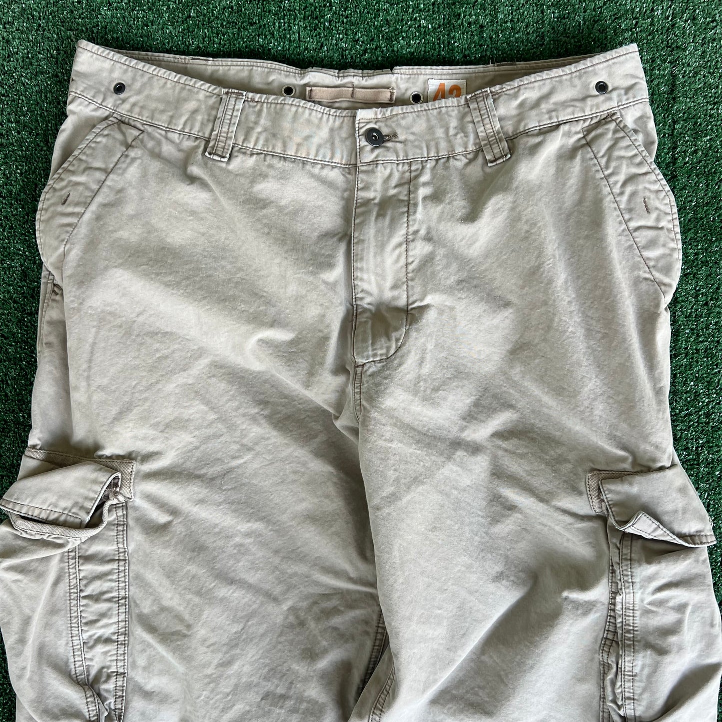 Y2K Old Navy Cargo Khaki Cargo Canvas Pants - 41x28.75" 23" Openings