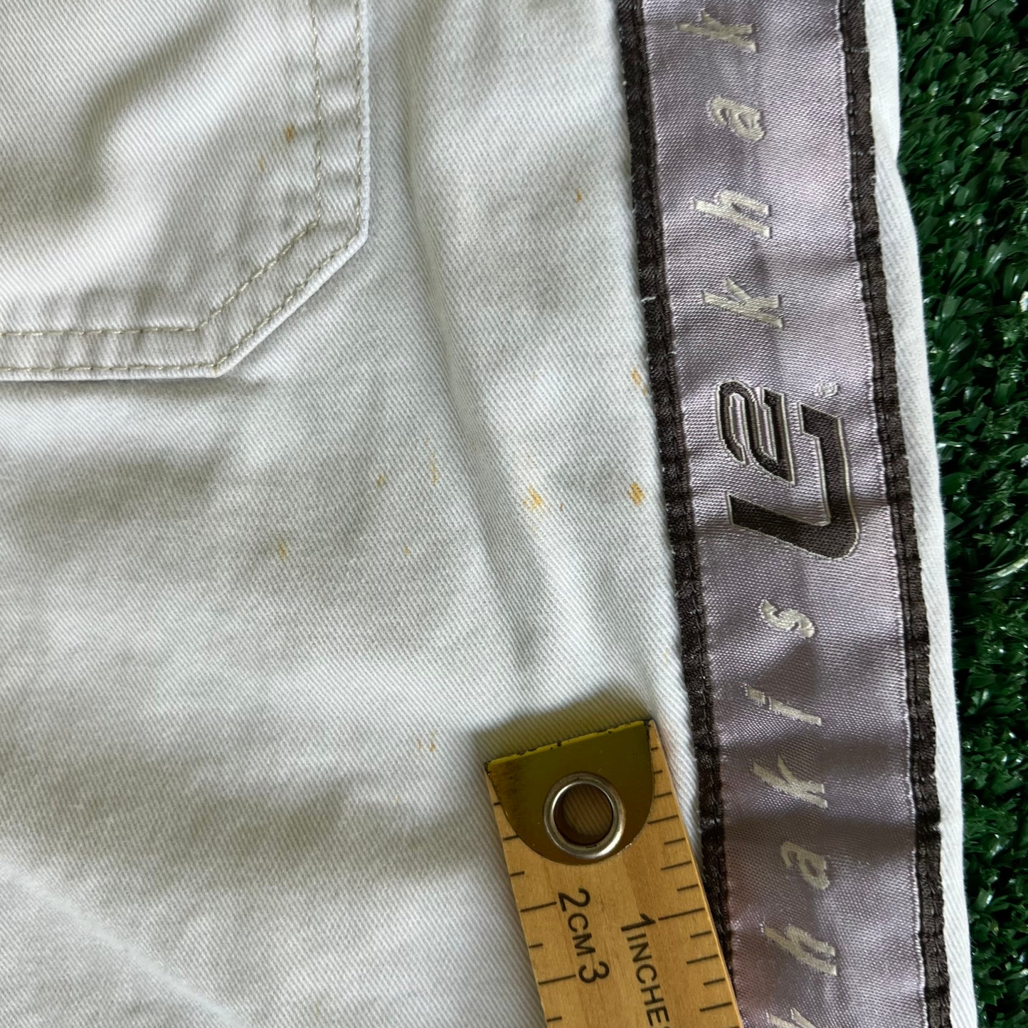 90s Levi's L2 Distressed Khaki Side Stripe Shorts - 30x10.5"